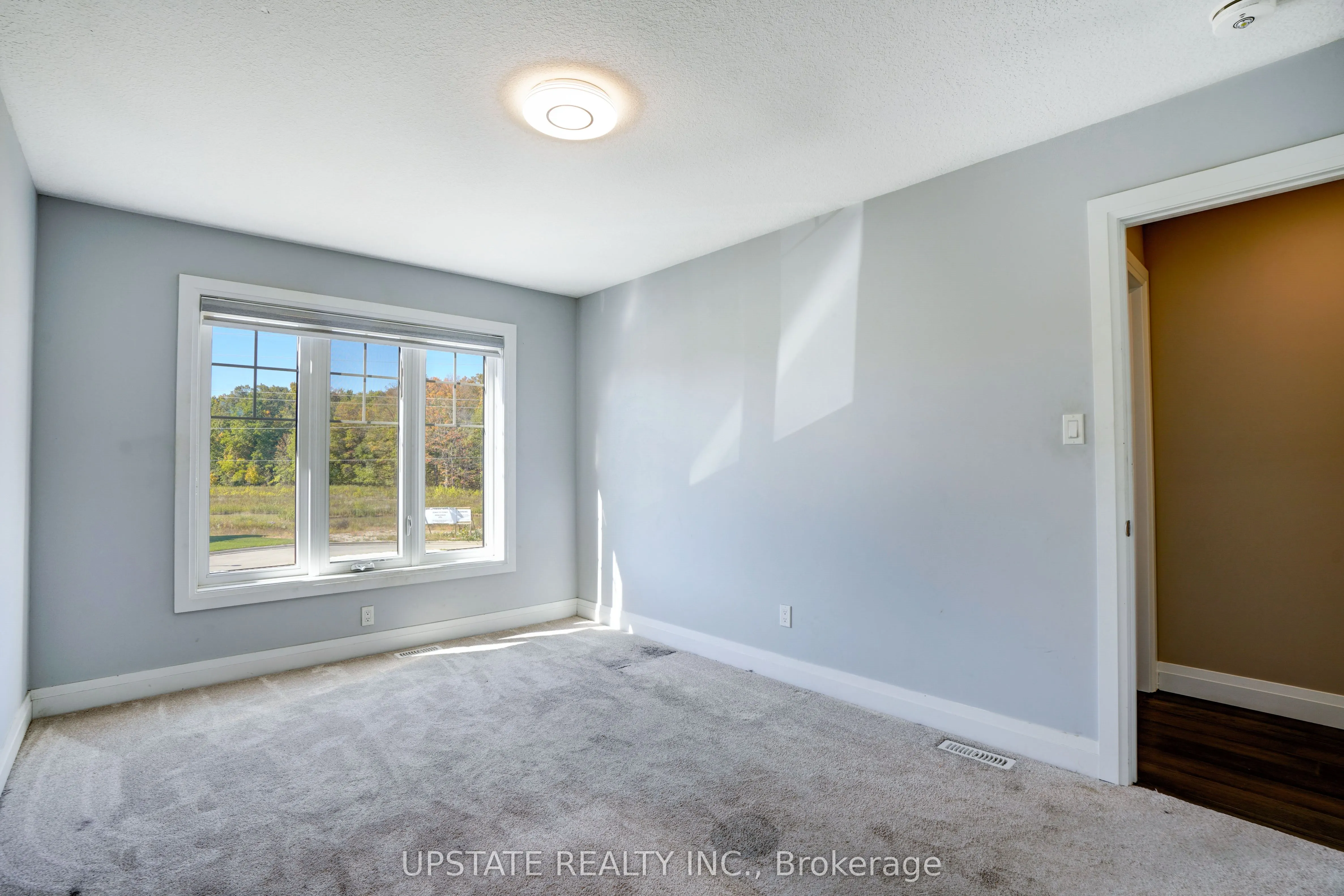 2694 BOBOLINK Lane