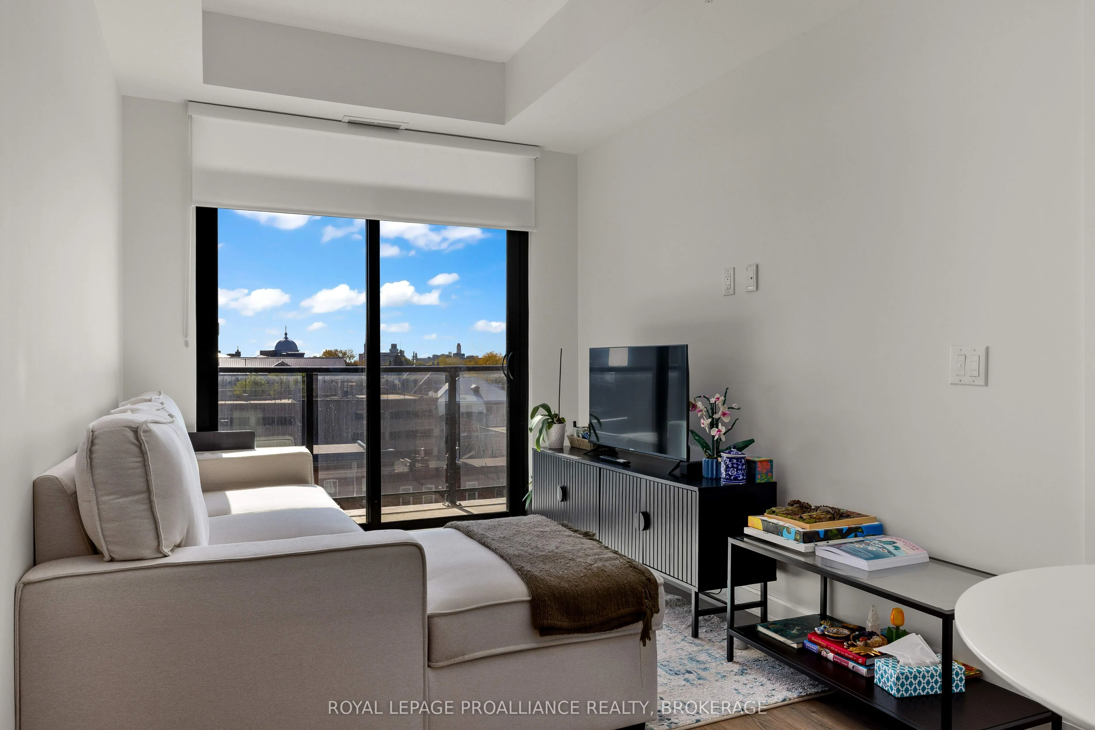 223 Princess Street, #704