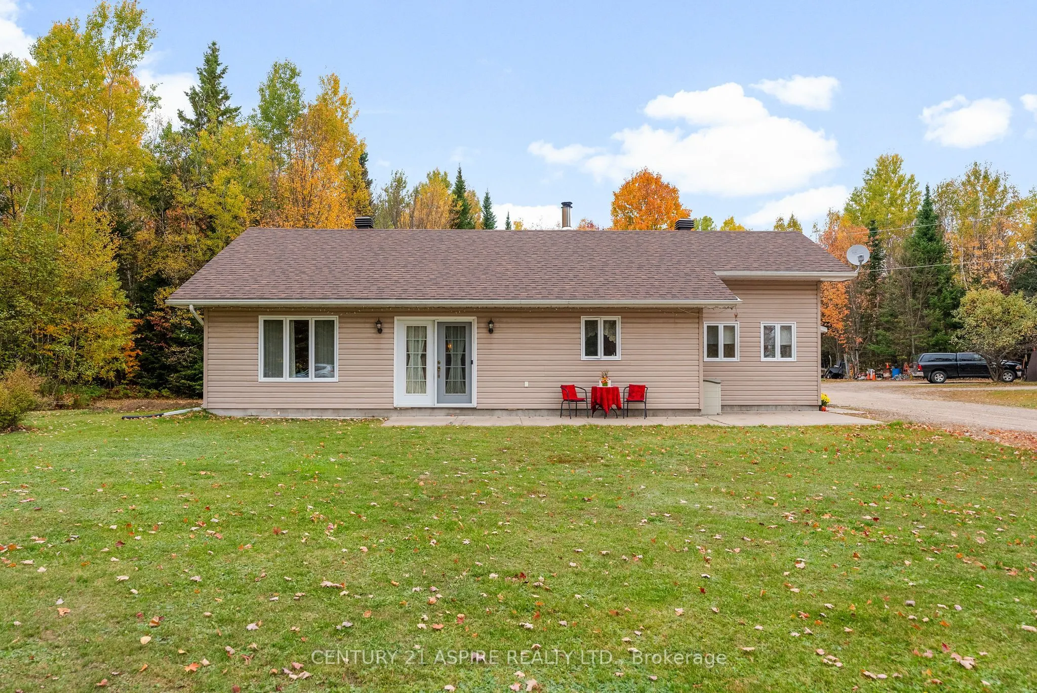 33 Micks Road