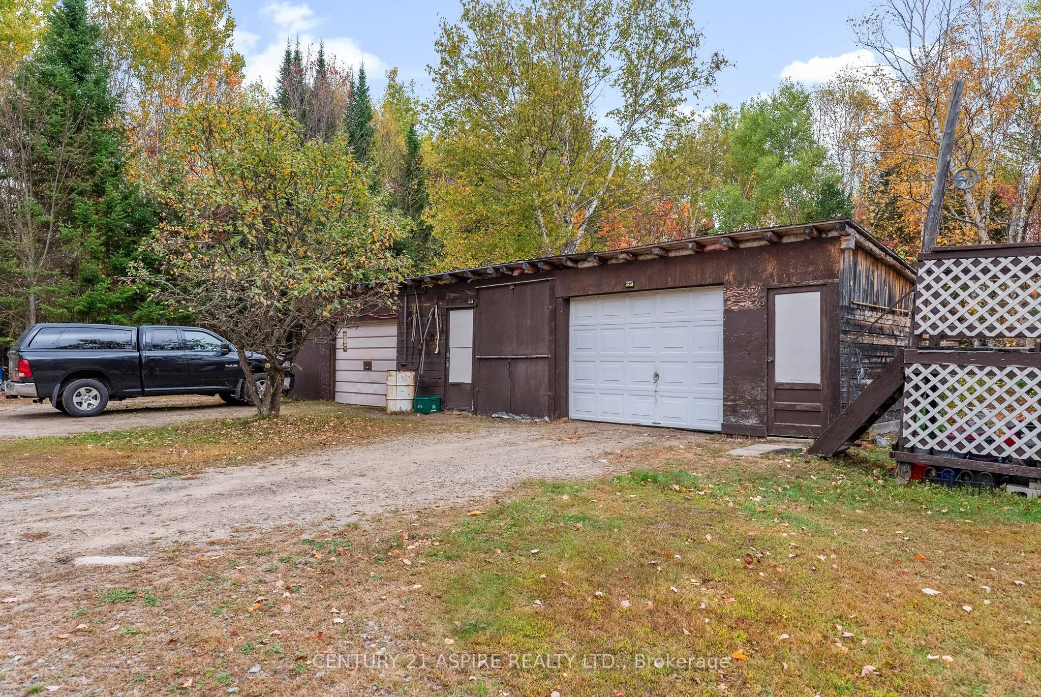33 Micks Road