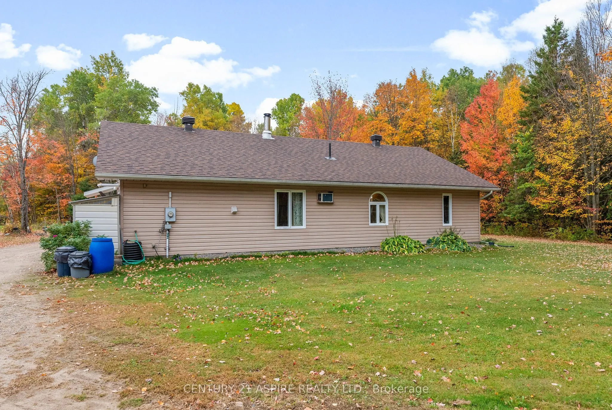 33 Micks Road