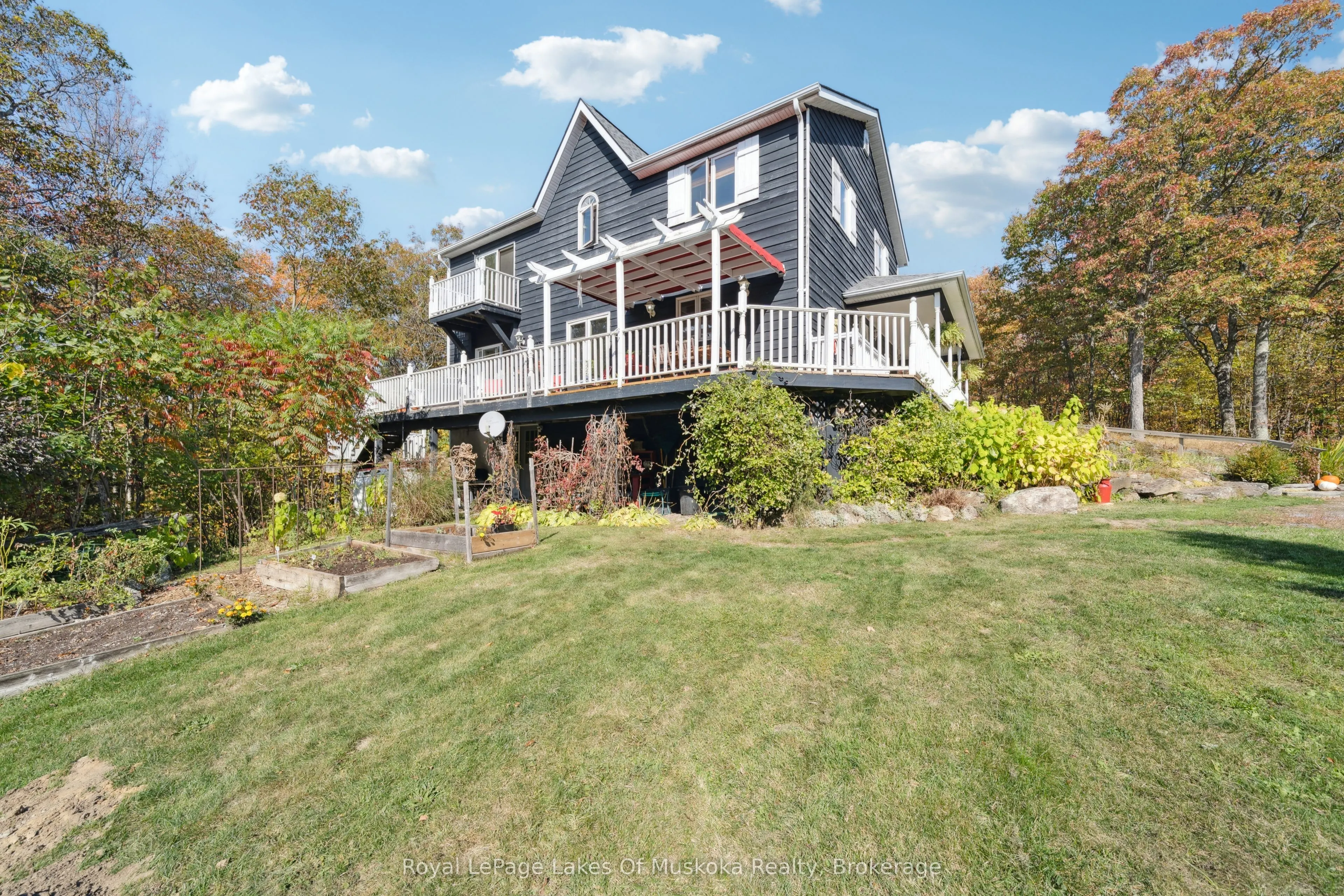 1779 Muskoka Rd 118 Road W