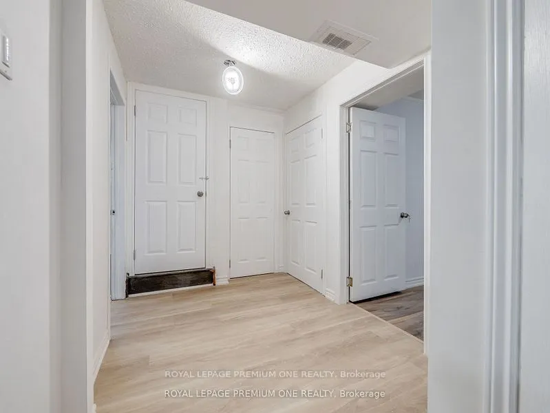 935 Strasburg Road, #Lower