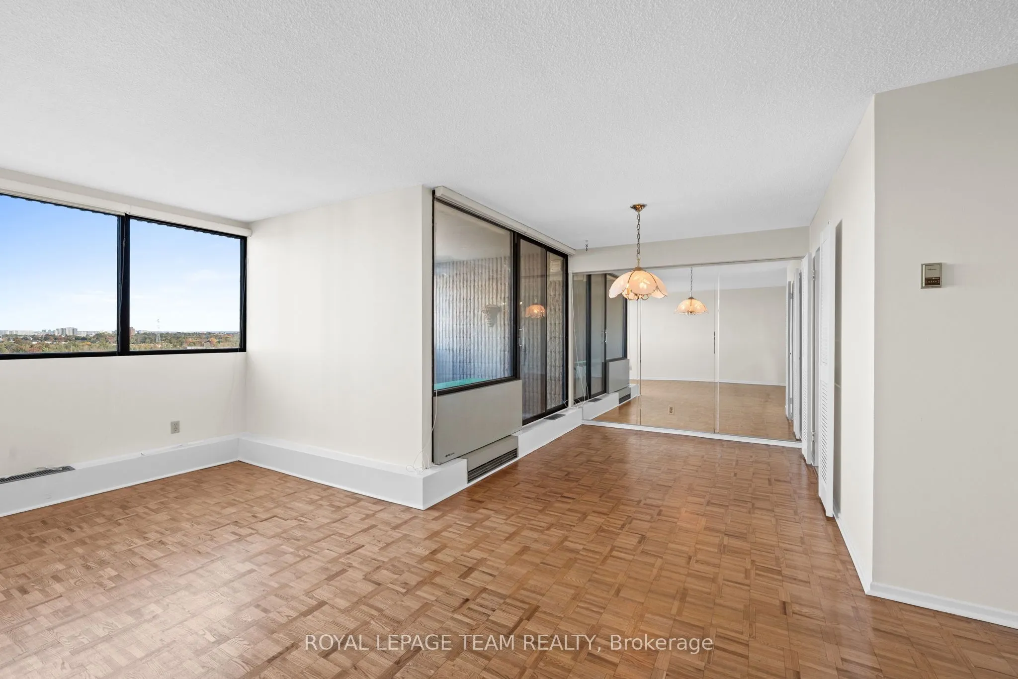 1285 Cahill Drive, #1106