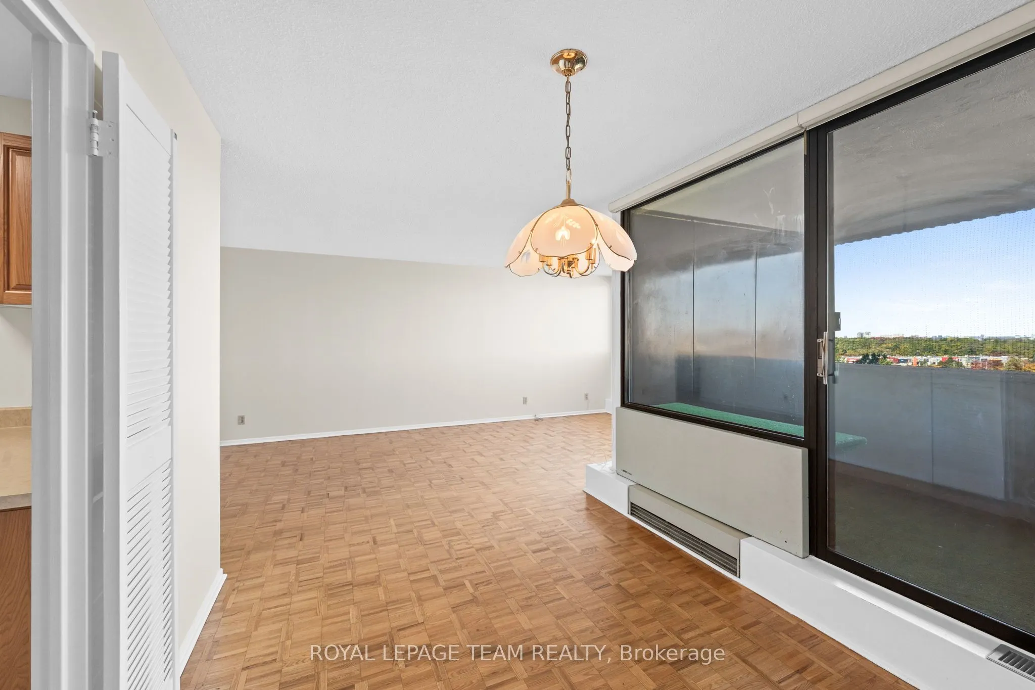 1285 Cahill Drive, #1106