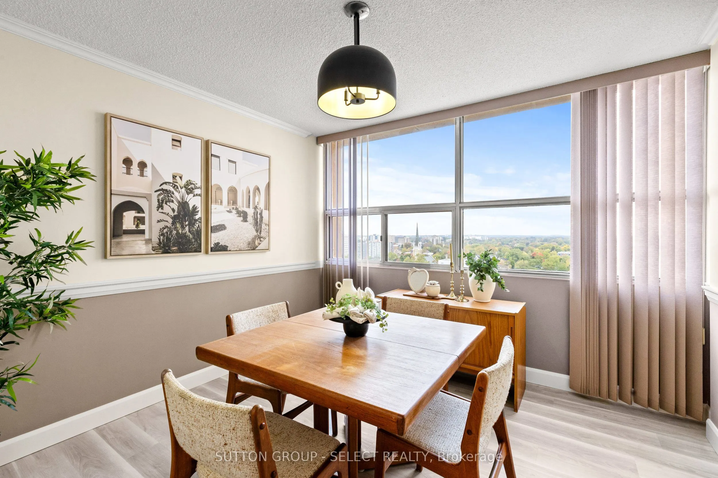380 King Street, #S01702