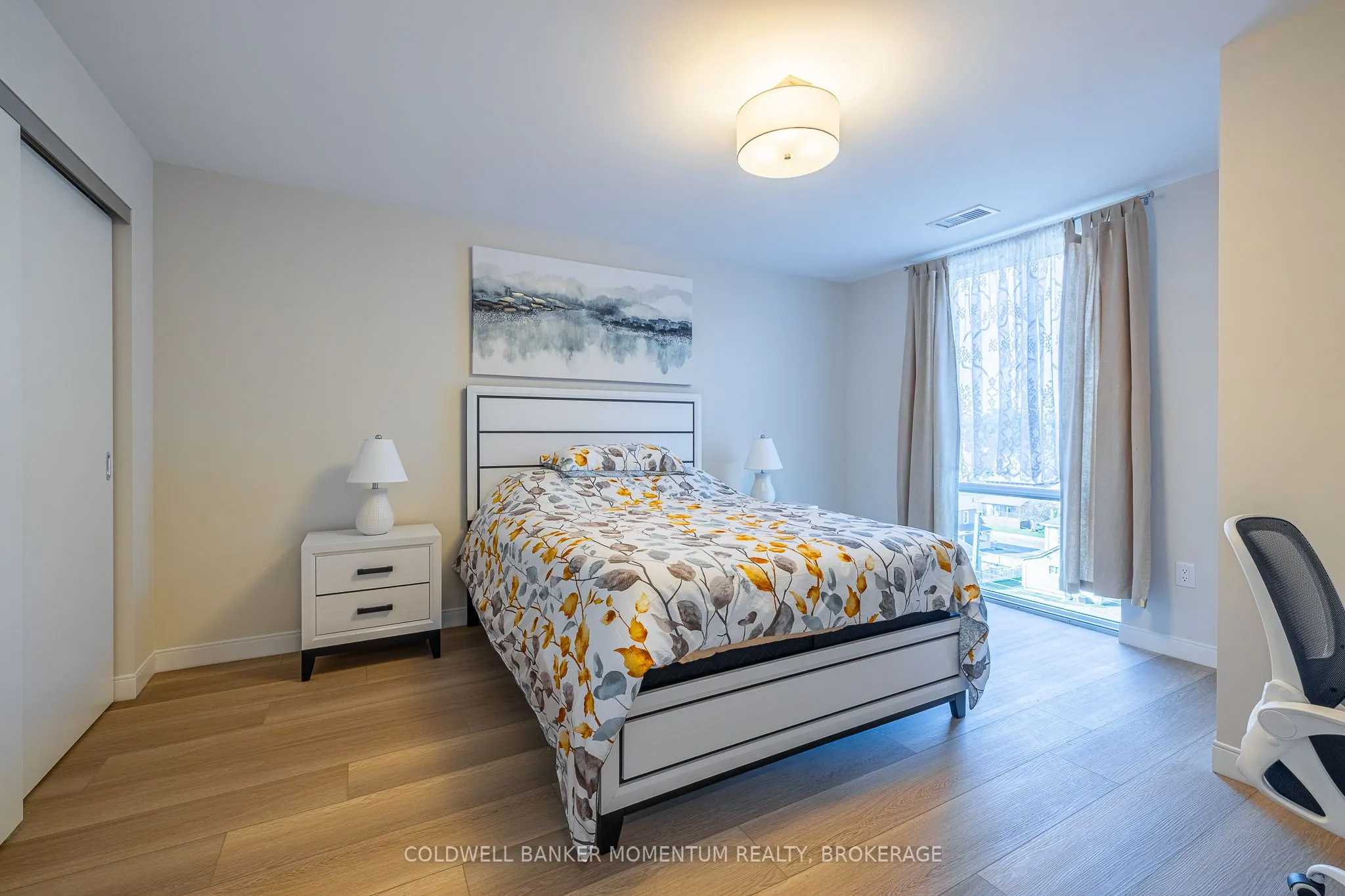 118 West Street, #403