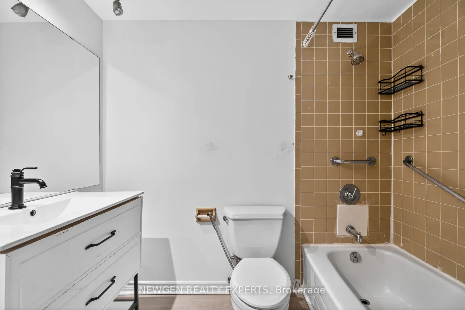 1505 Baseline Road, #915