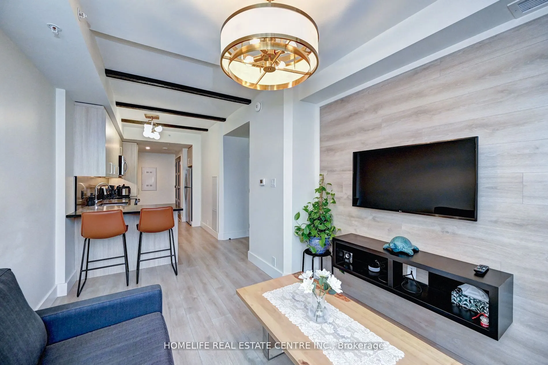 145 Columbia Street W, #730