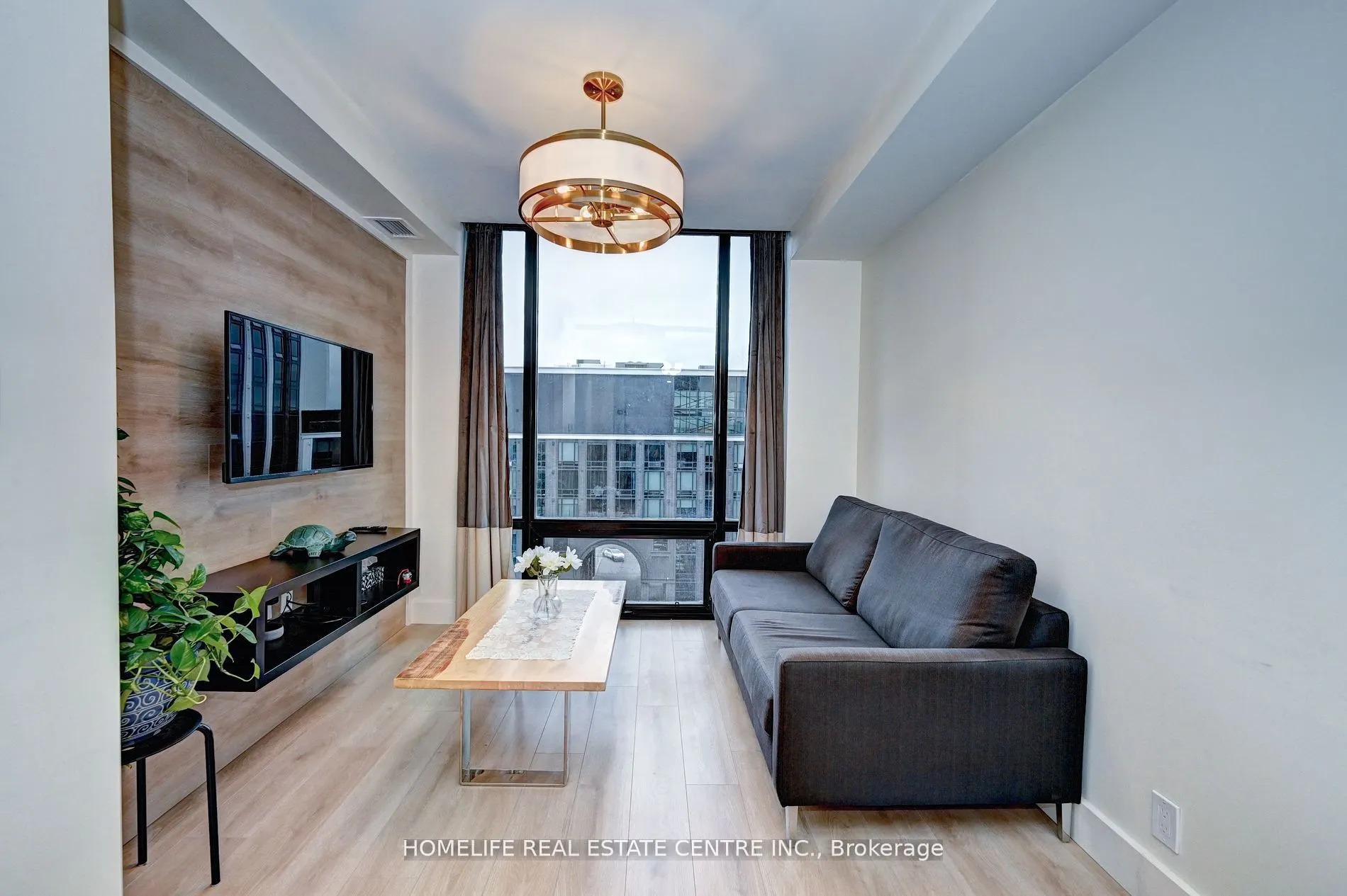 145 Columbia Street W, #730