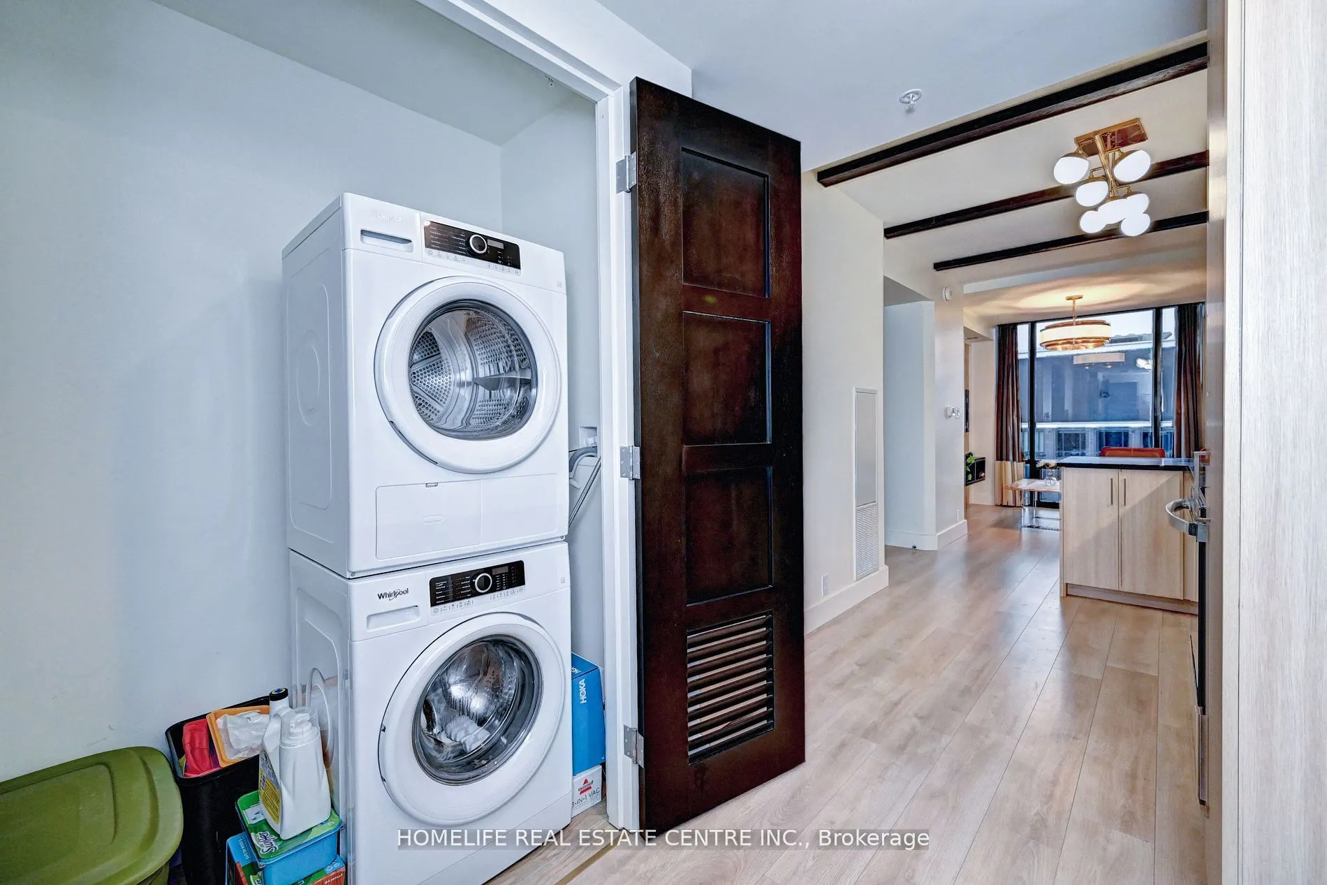 145 Columbia Street W, #730