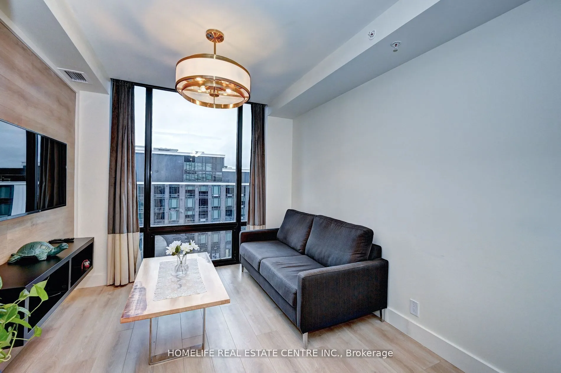 145 Columbia Street W, #730
