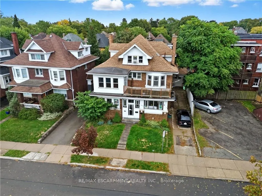 93 Barnesdale Boulevard