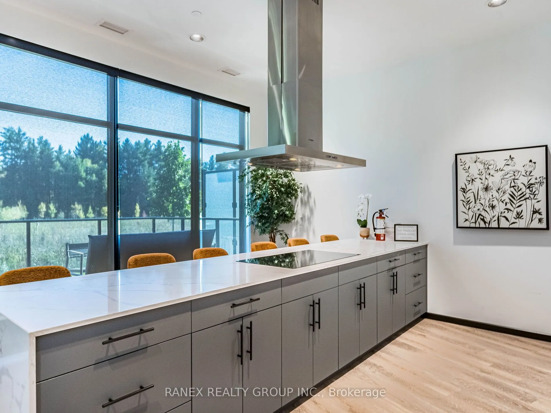 525 New Dundee Road, #215