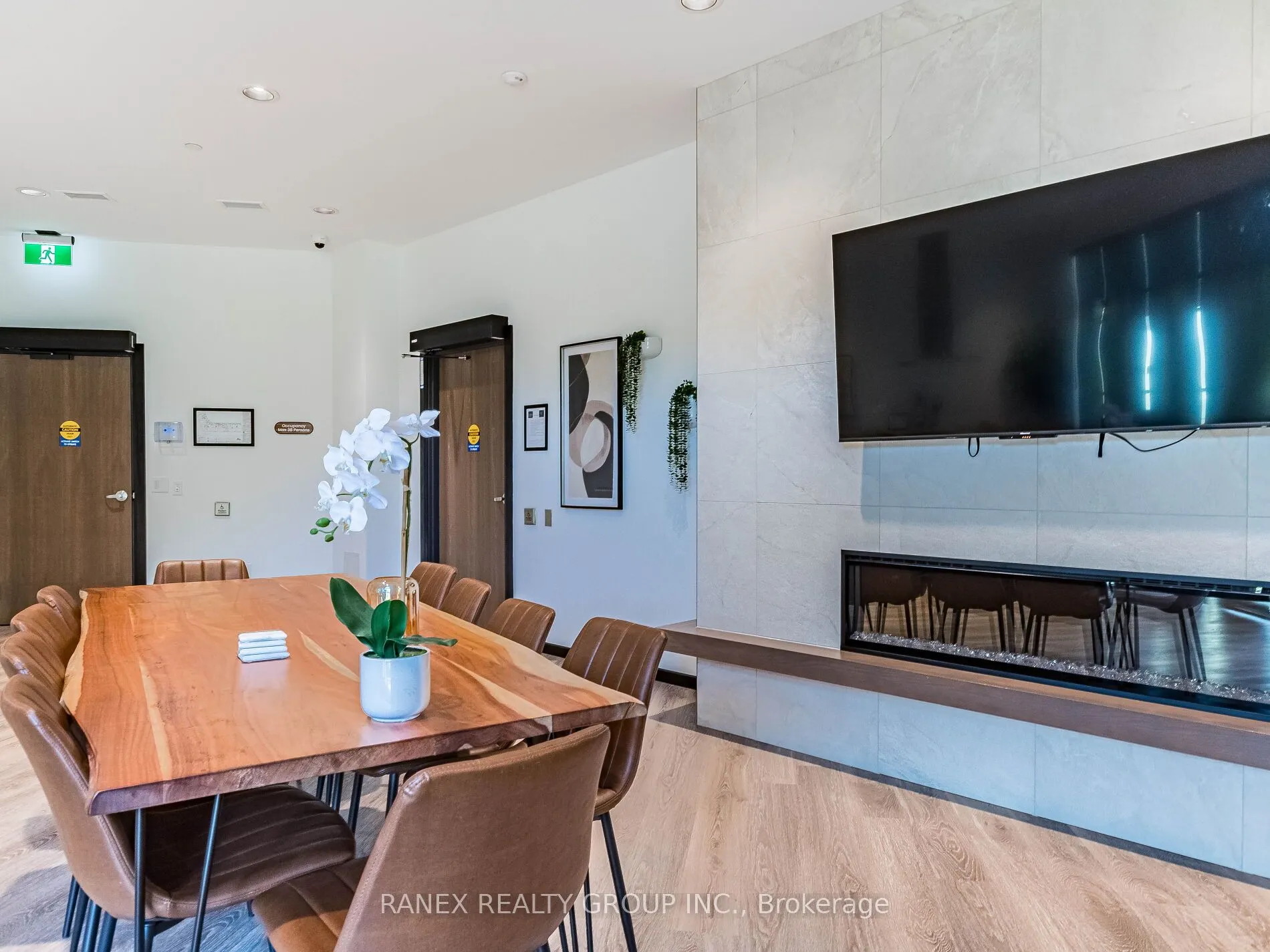 525 New Dundee Road, #215