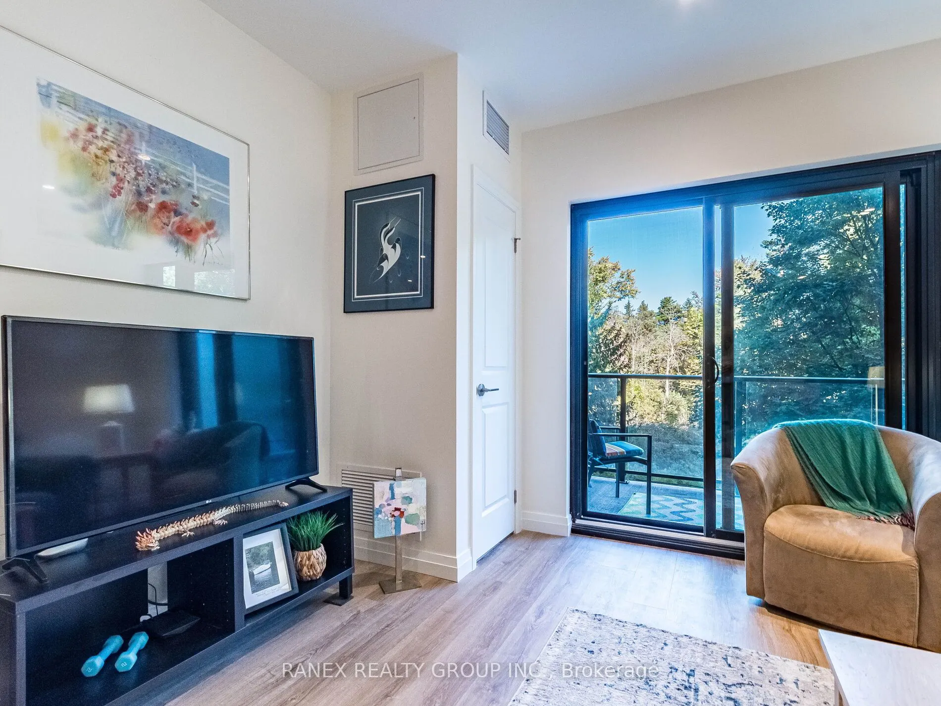525 New Dundee Road, #215