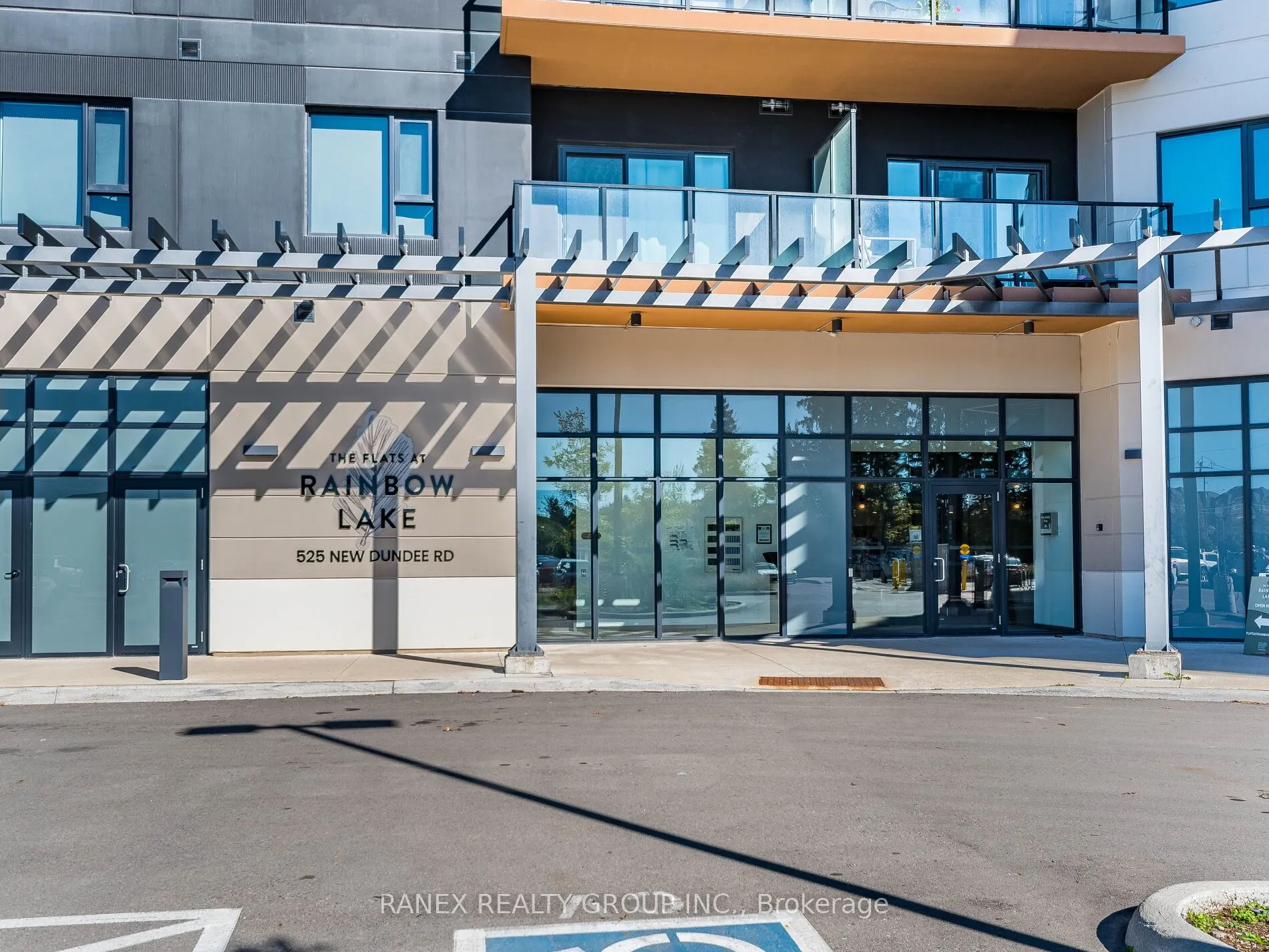 525 New Dundee Road, #215