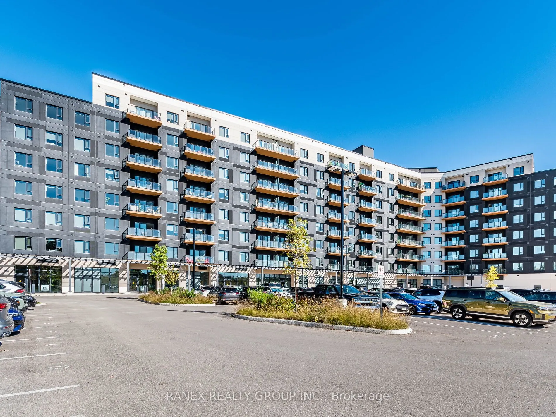525 New Dundee Road, #215
