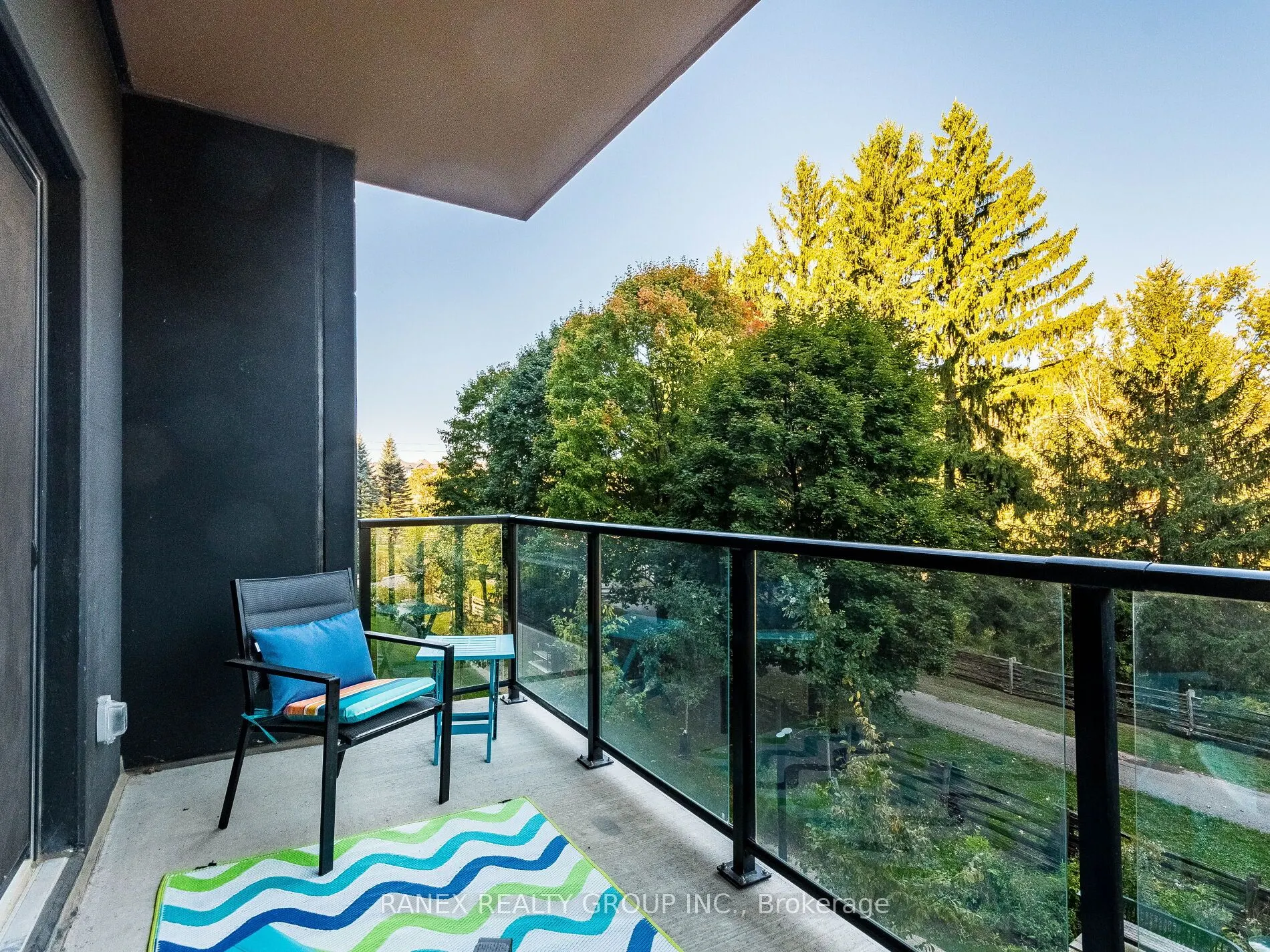 525 New Dundee Road, #215