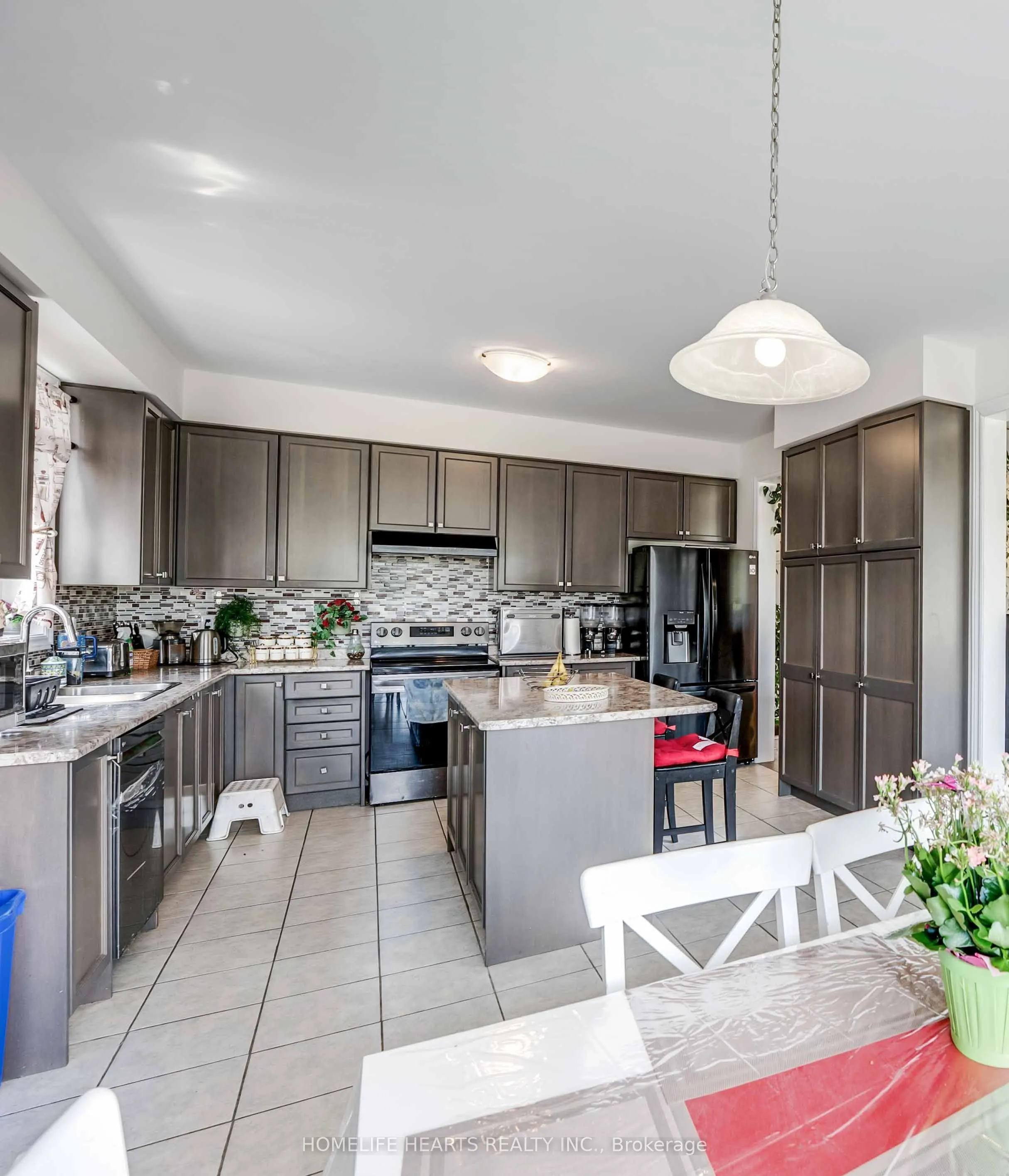 36 Esther Crescent