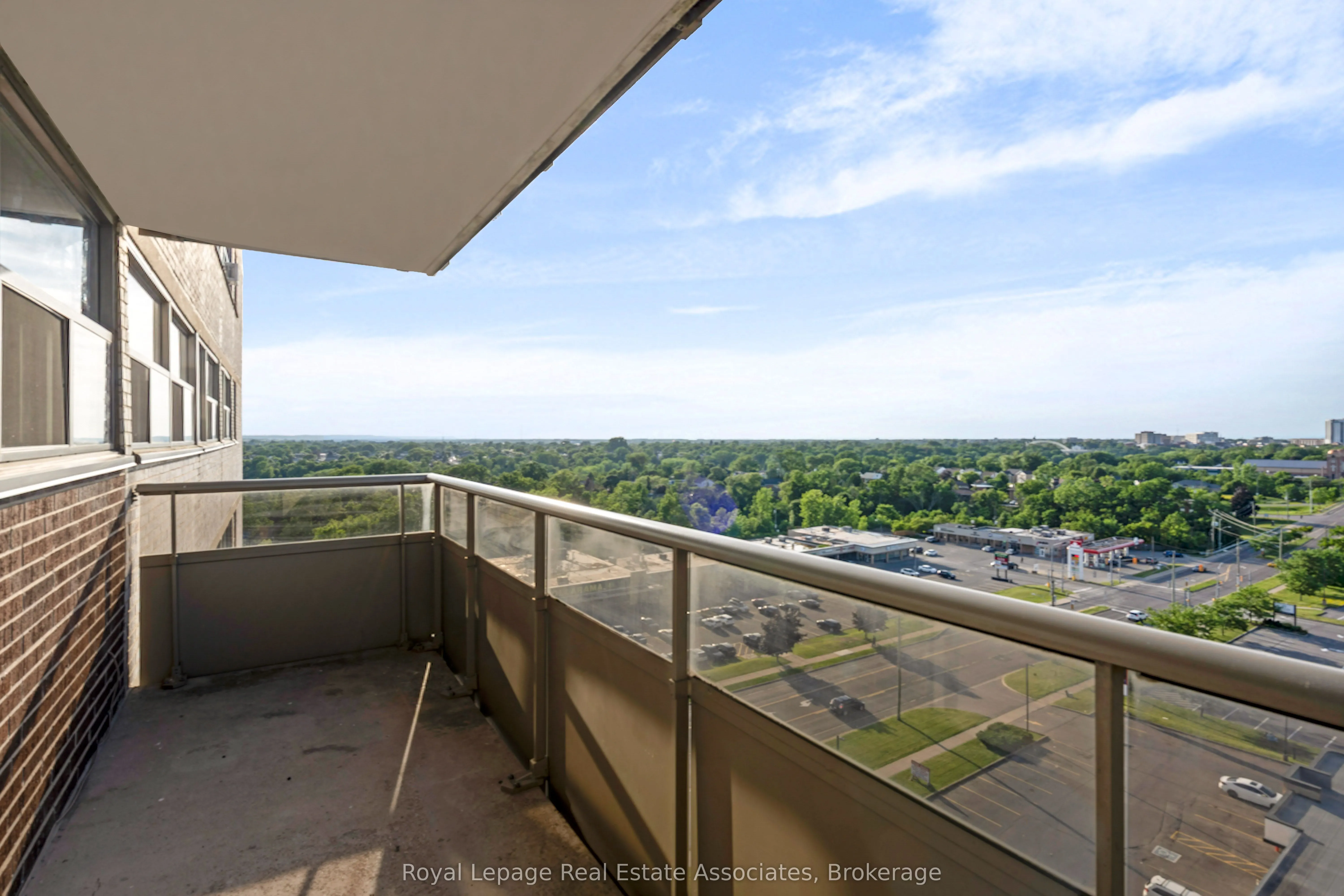 215 Glenridge Avenue, #1204