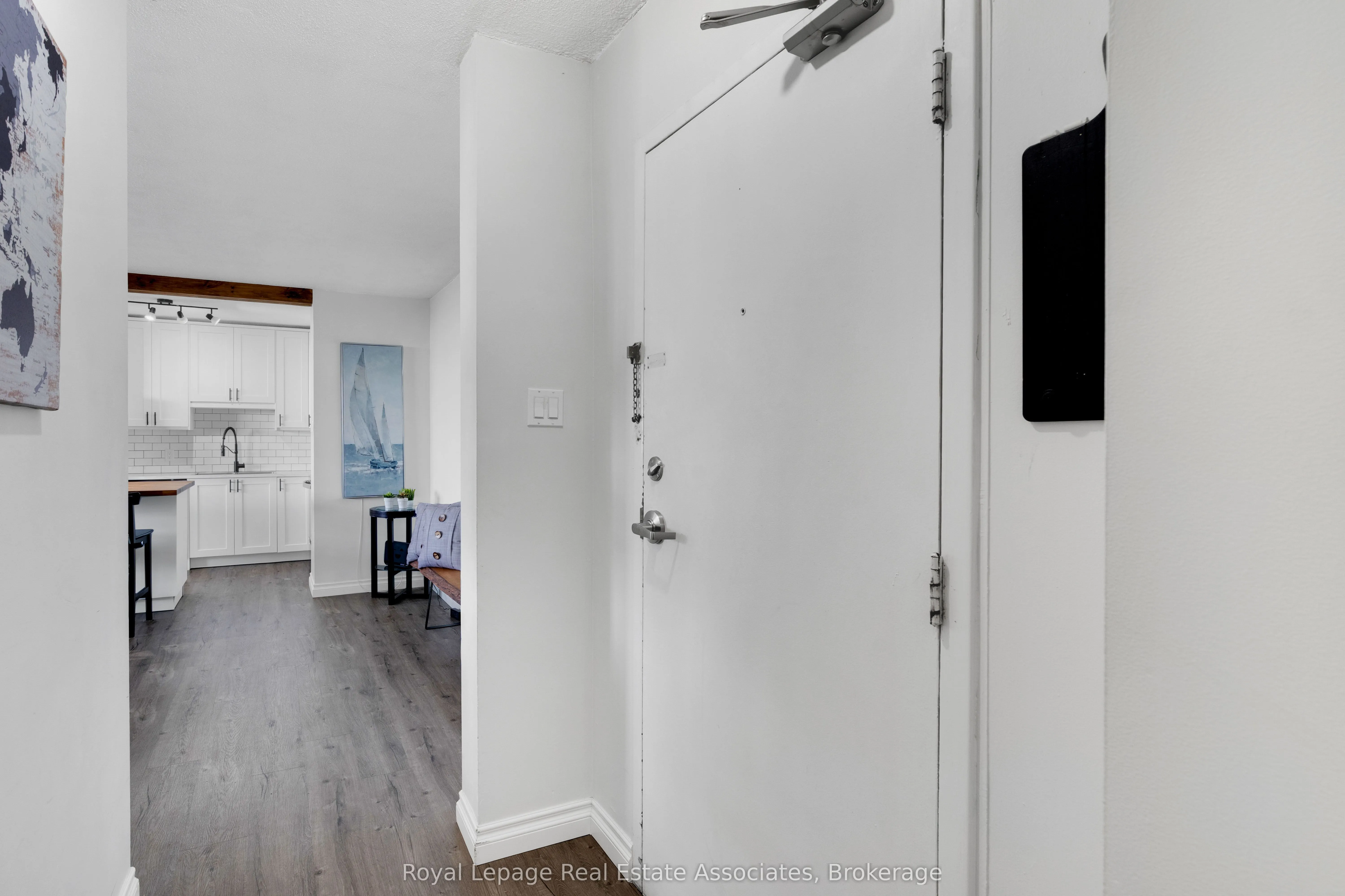 215 Glenridge Avenue, #1204