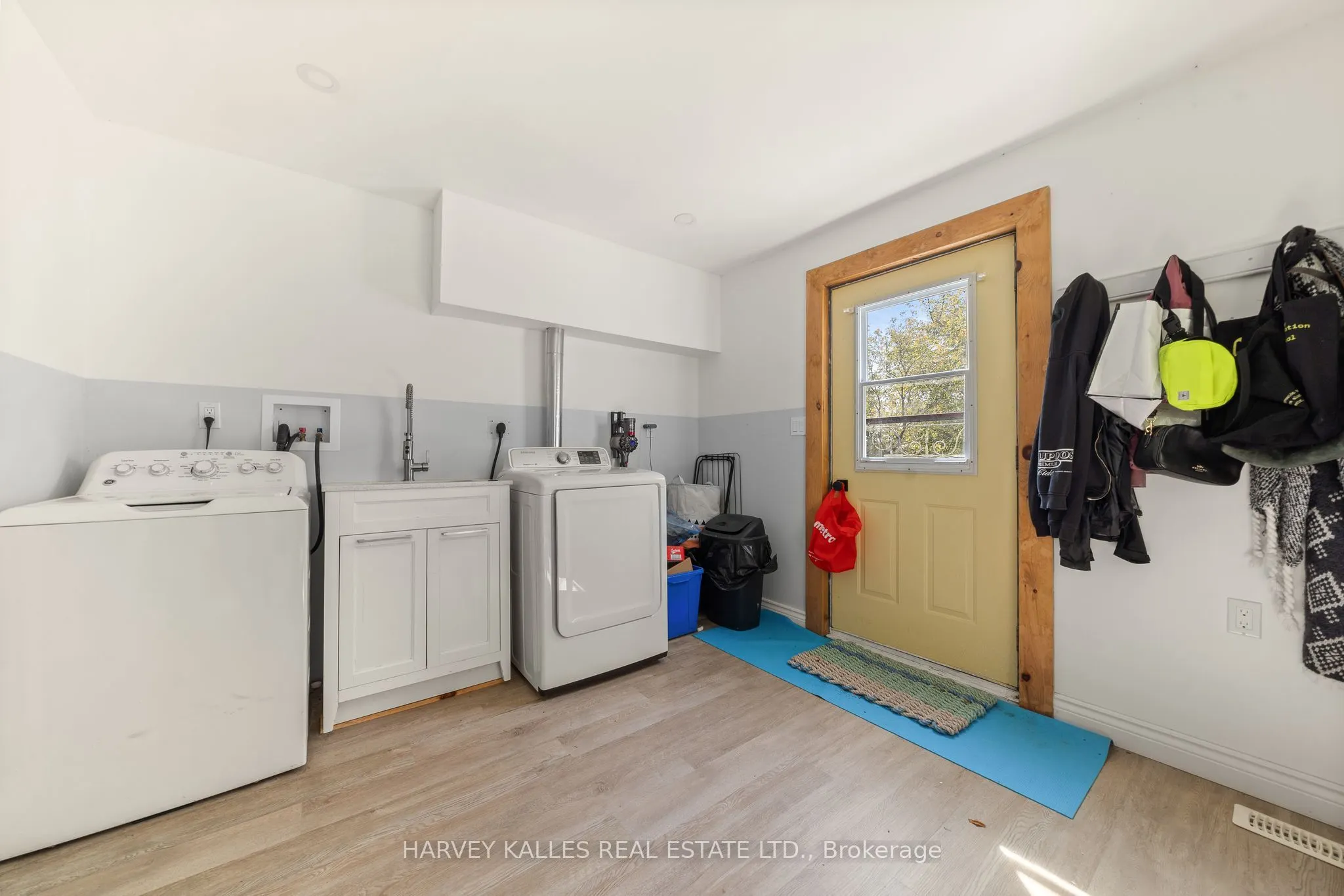4427 County Road, #8