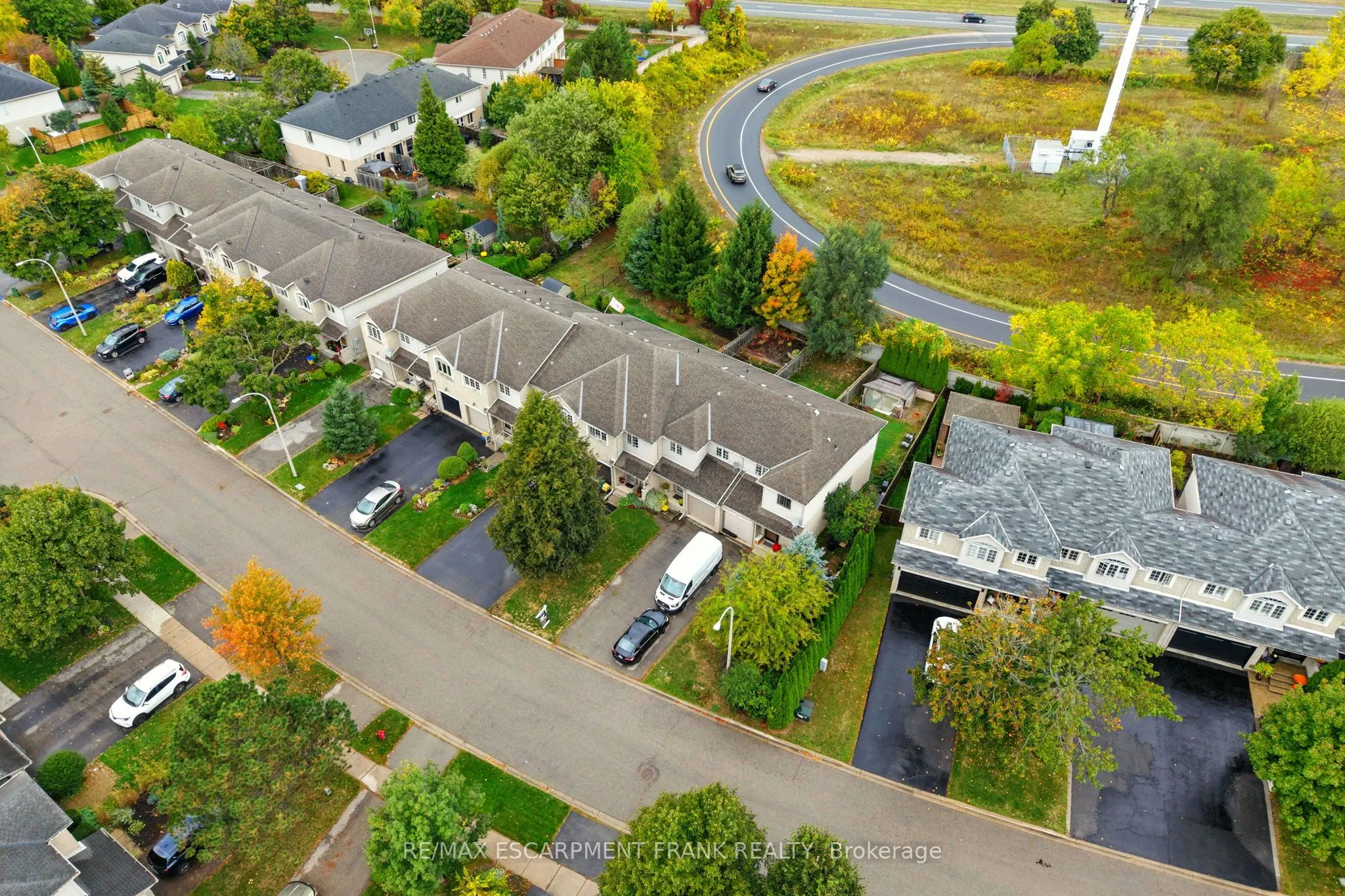 39 Foxborough Drive