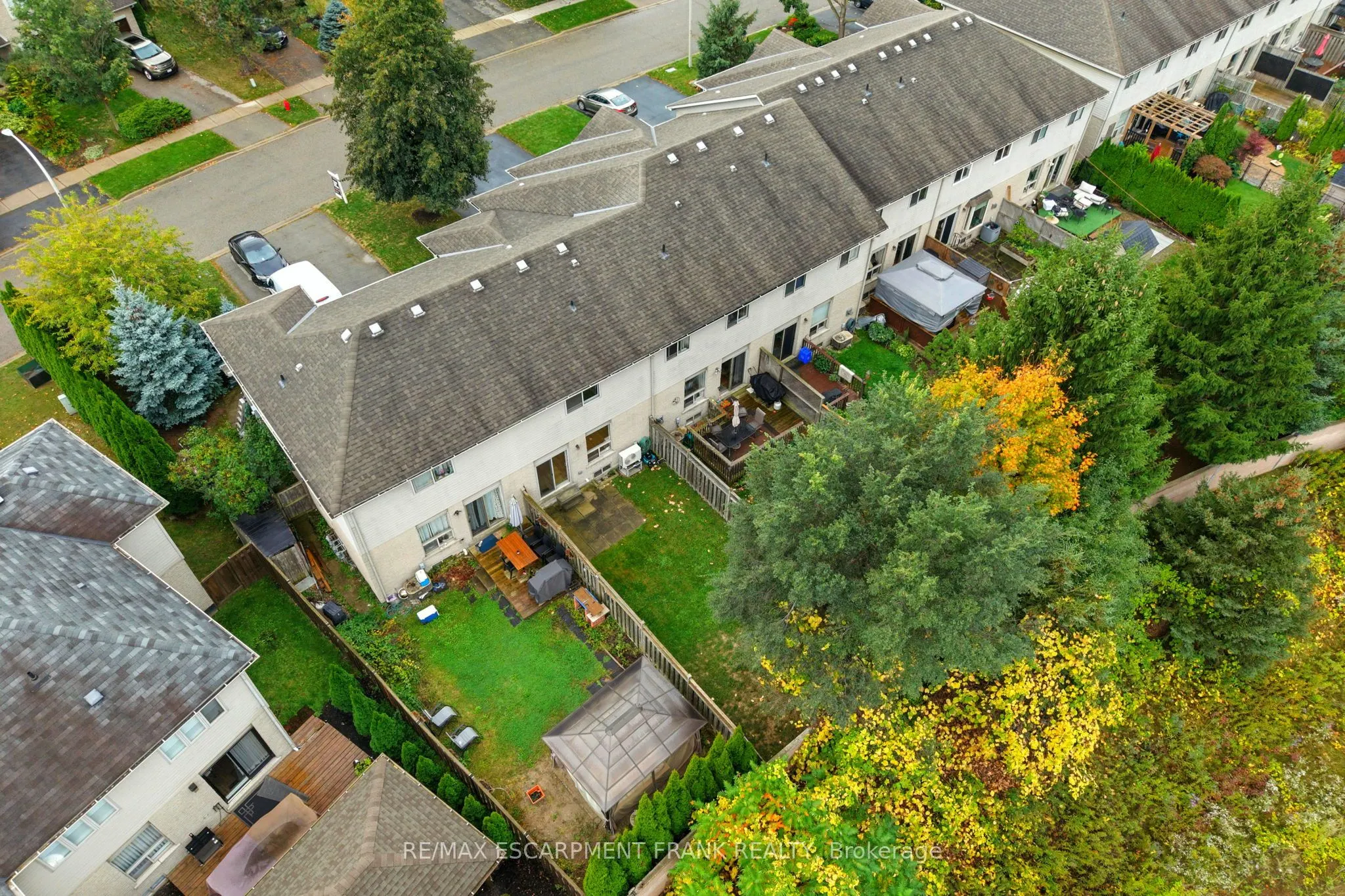 39 Foxborough Drive