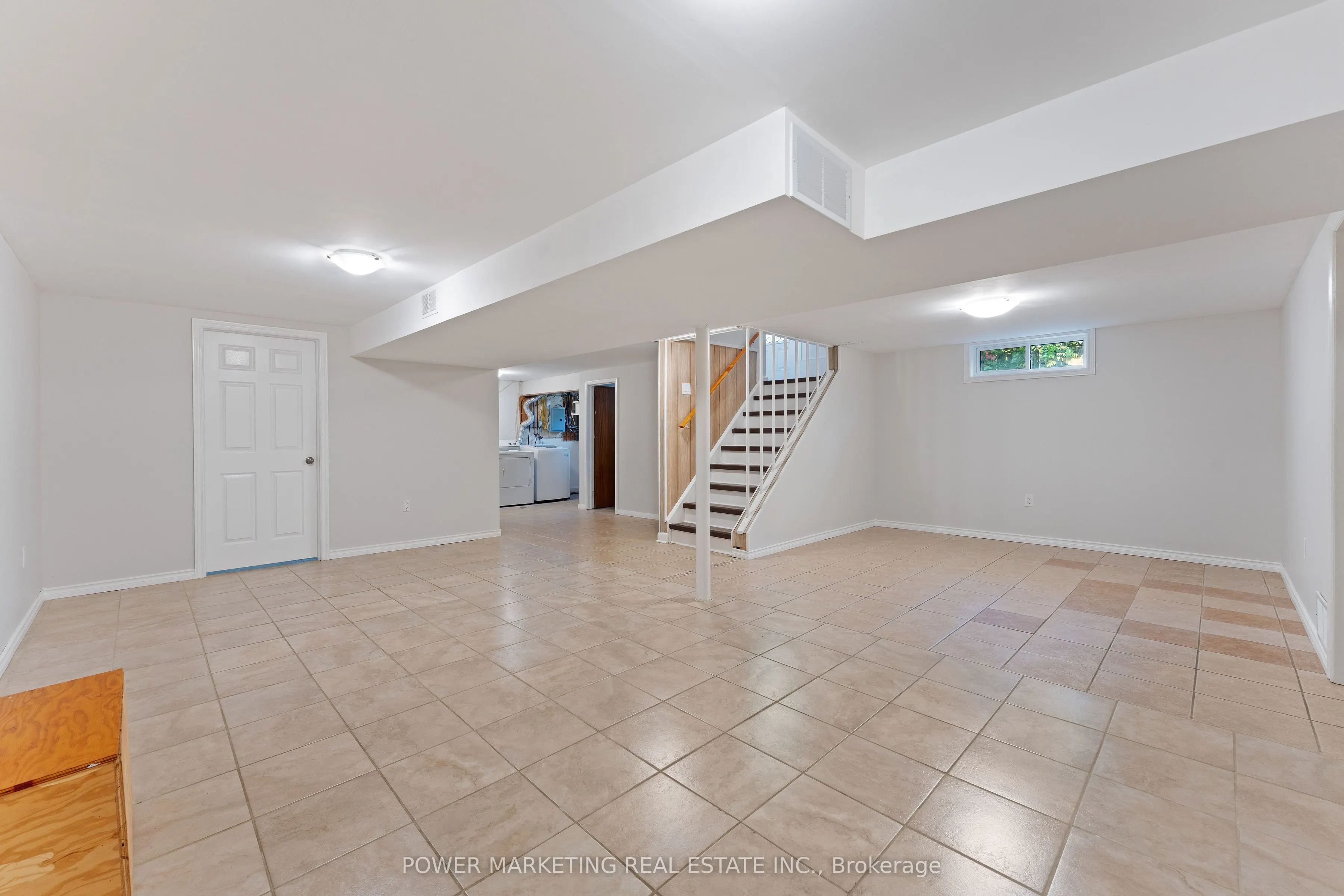 2372 Riley Avenue