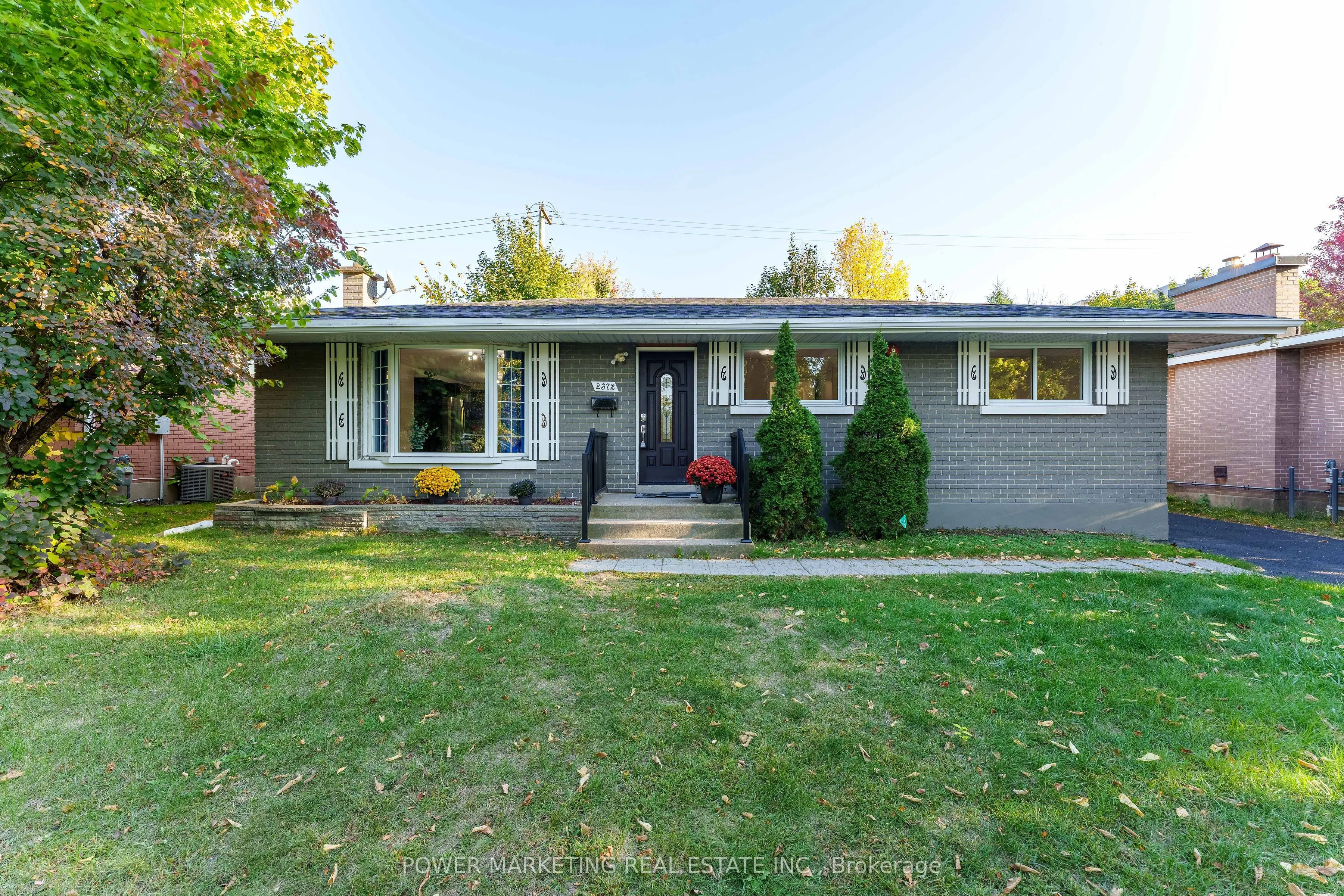 2372 Riley Avenue