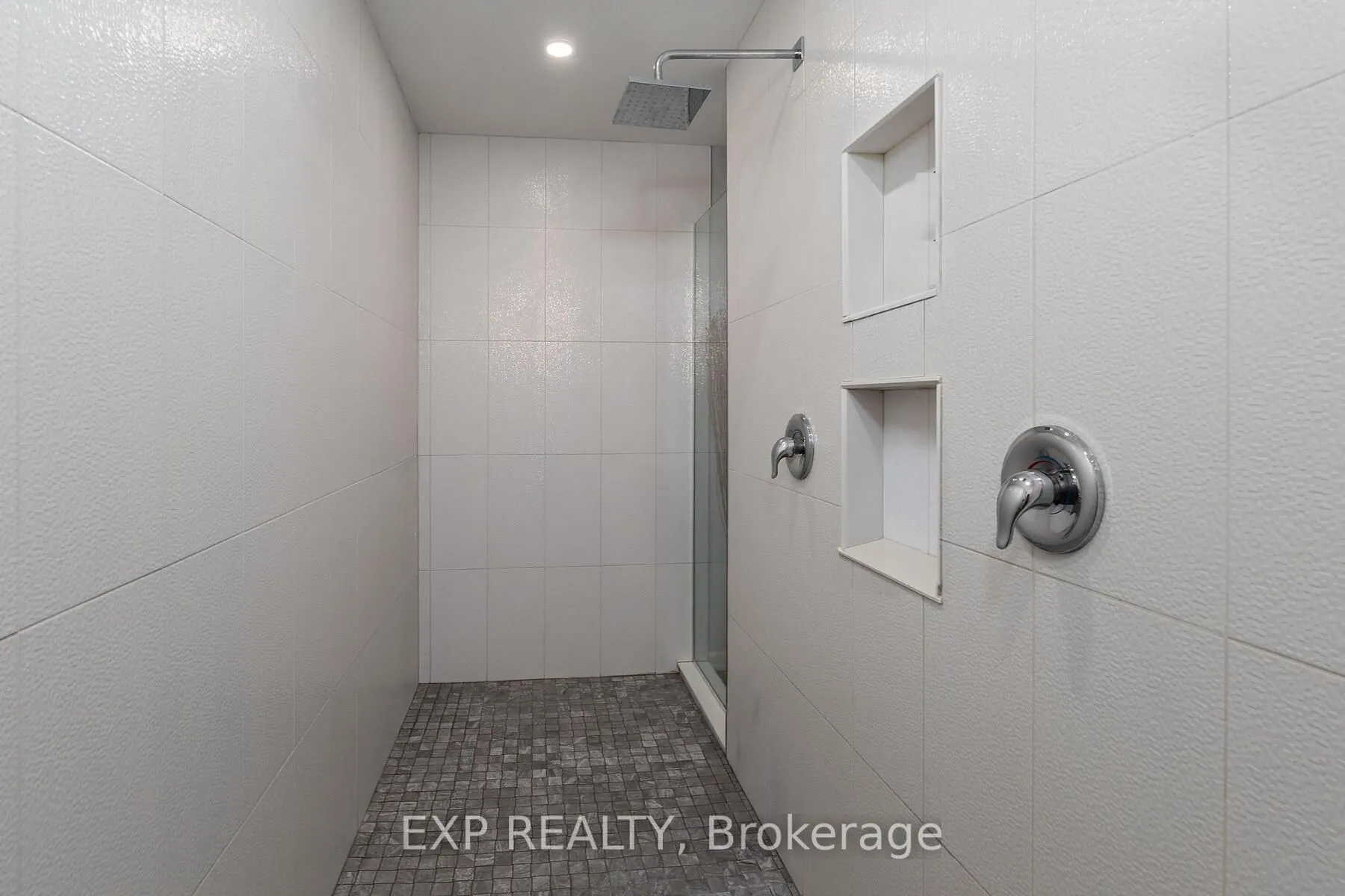 4700 Hamilton Road, #29