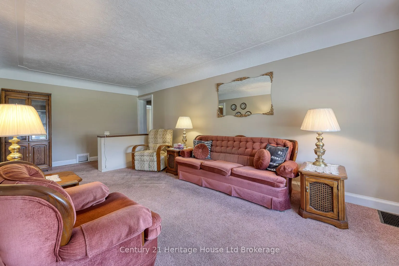 149 Strathearne Avenue
