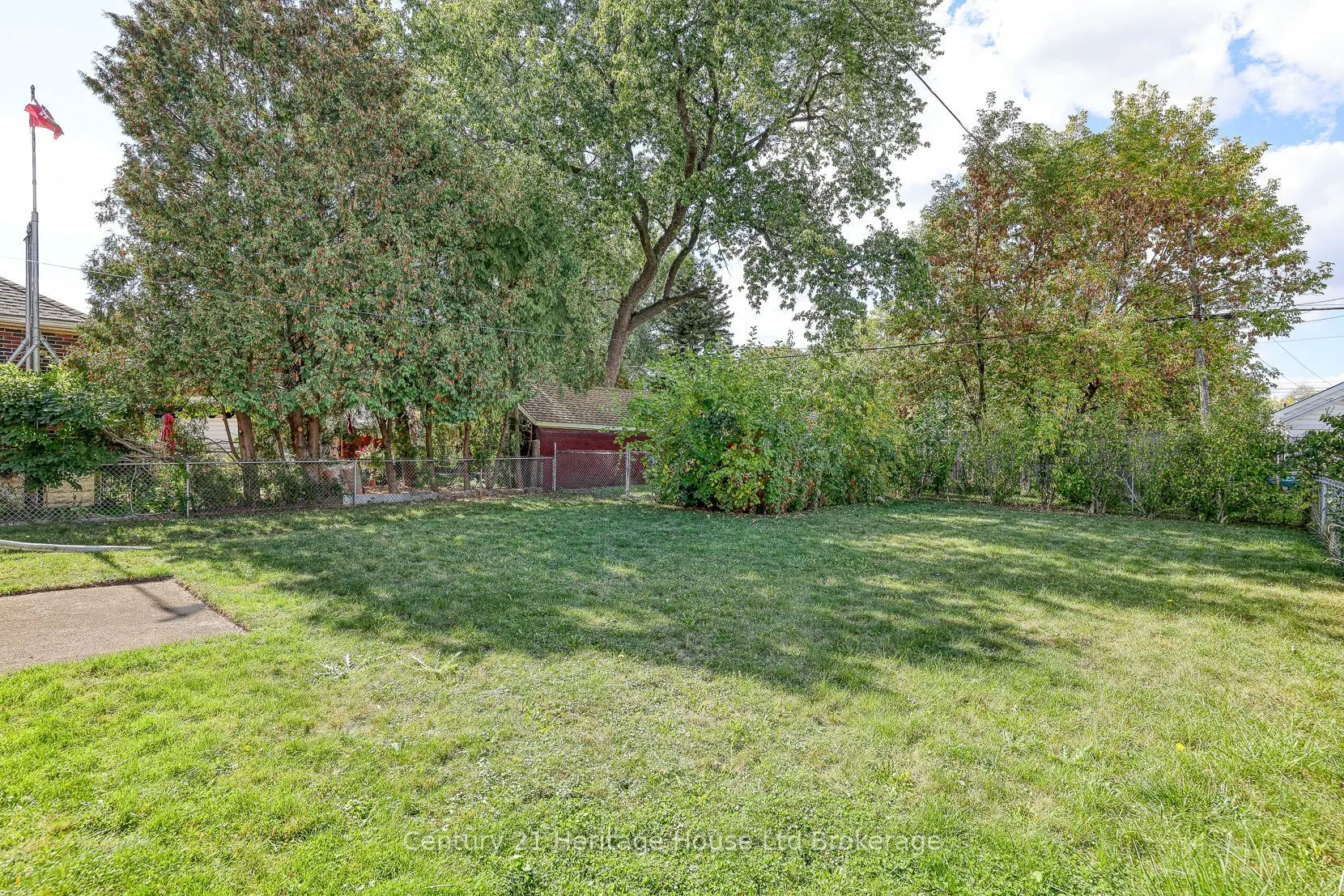 149 Strathearne Avenue