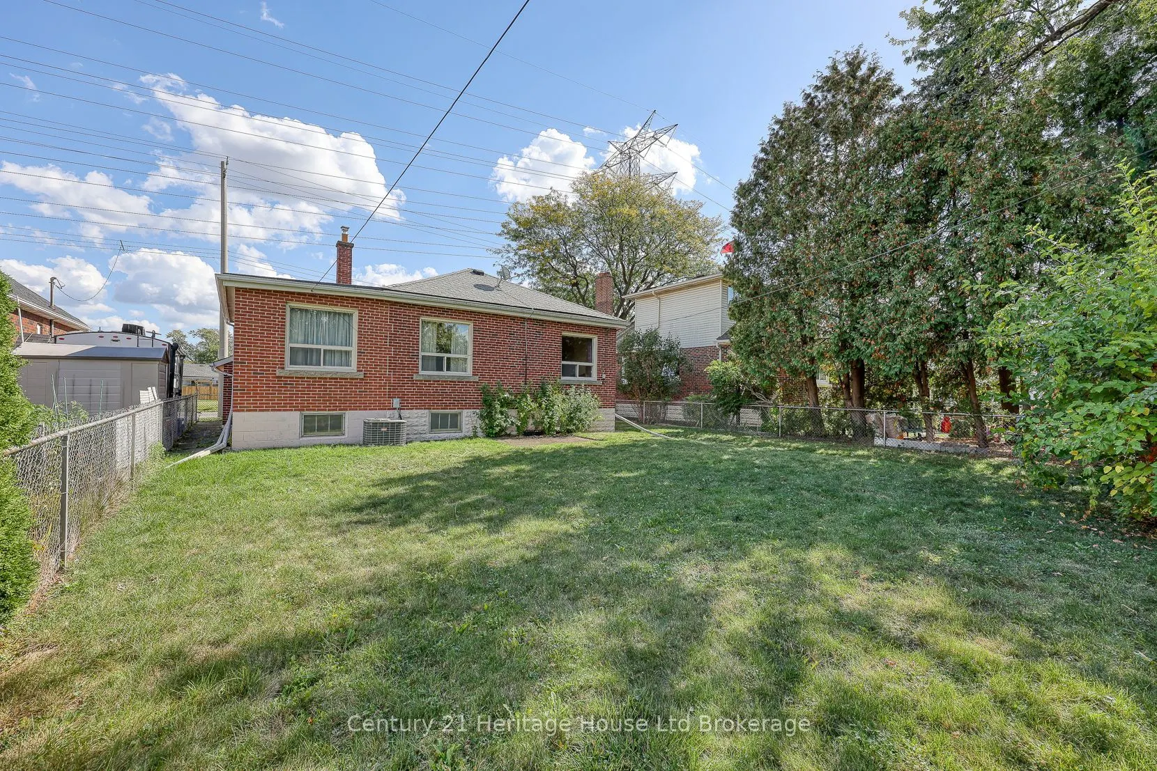 149 Strathearne Avenue