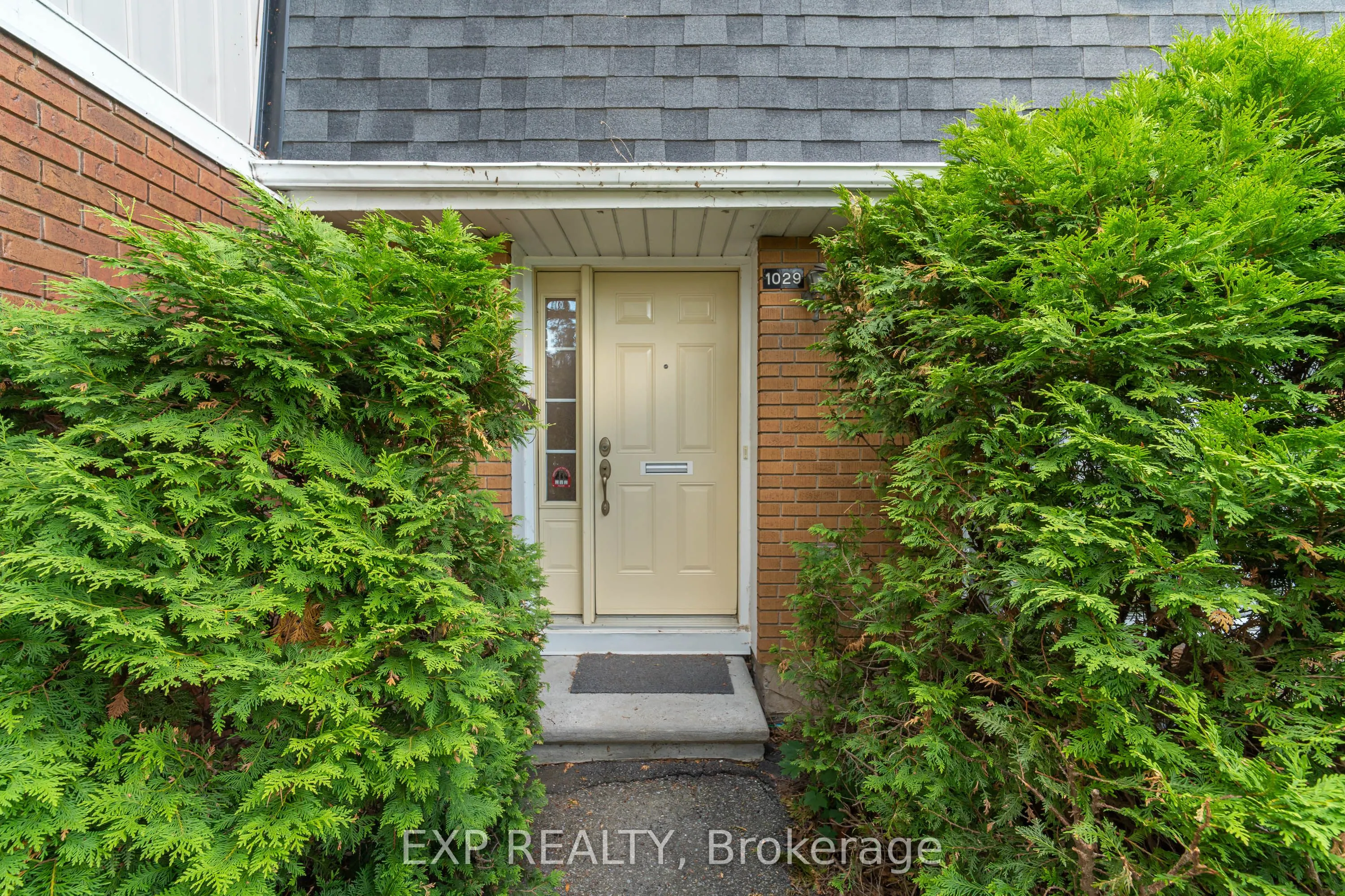 1029 Meadowlands Drive, #65