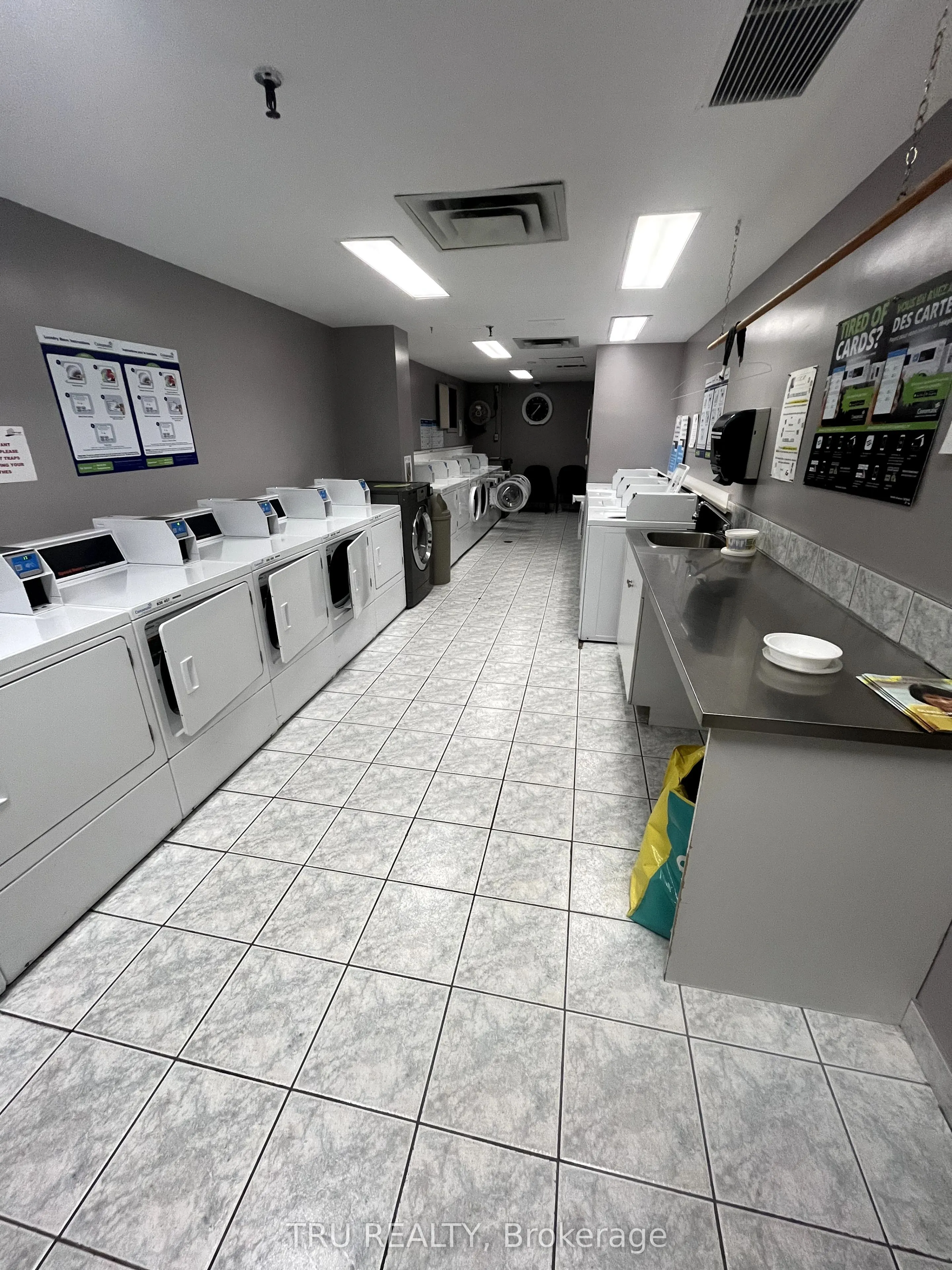 158C McArthur Avenue, #1606