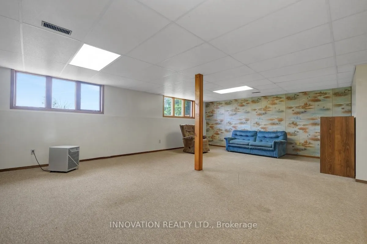 1565 Lindsay Road