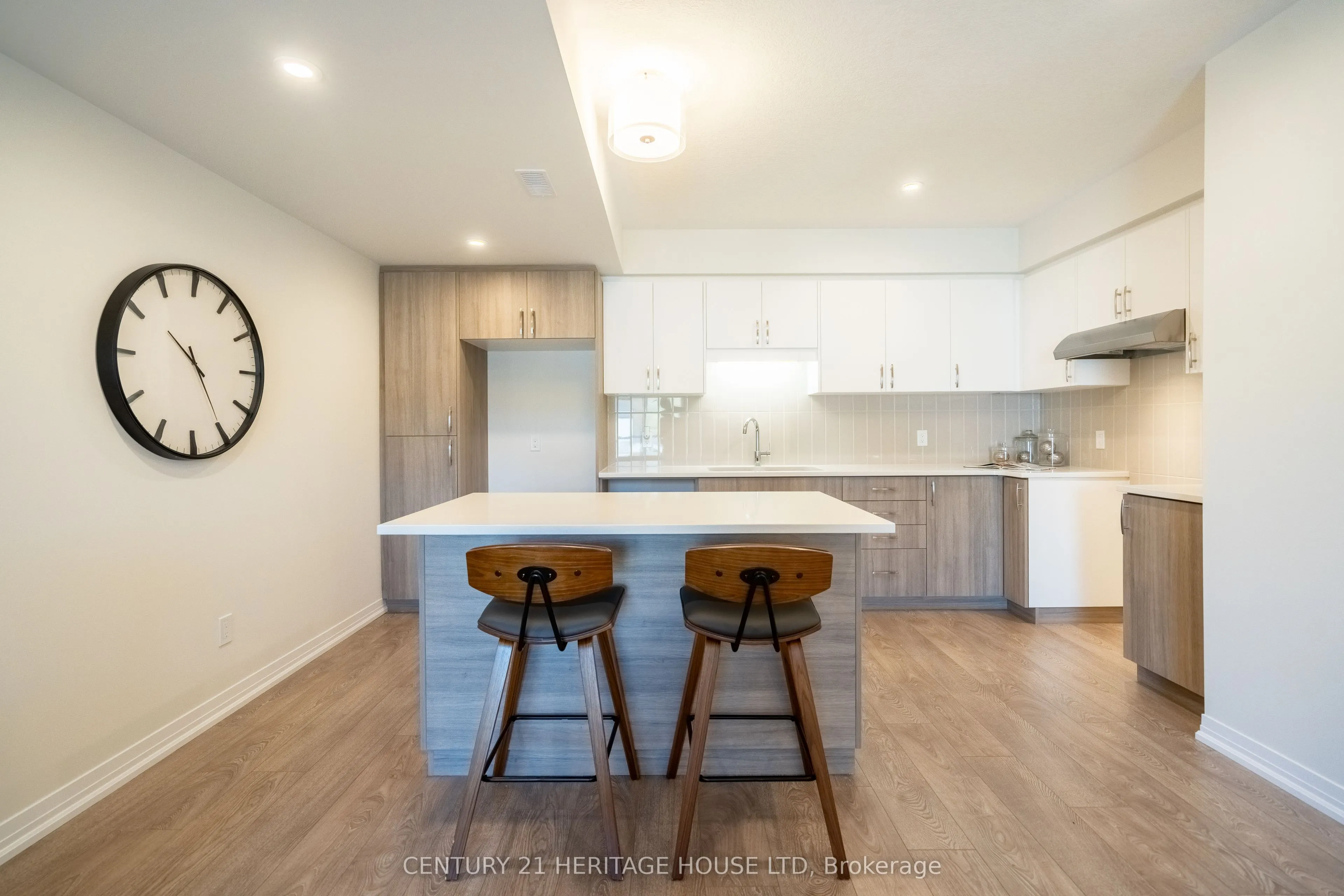 682 Benninger Drive, #0