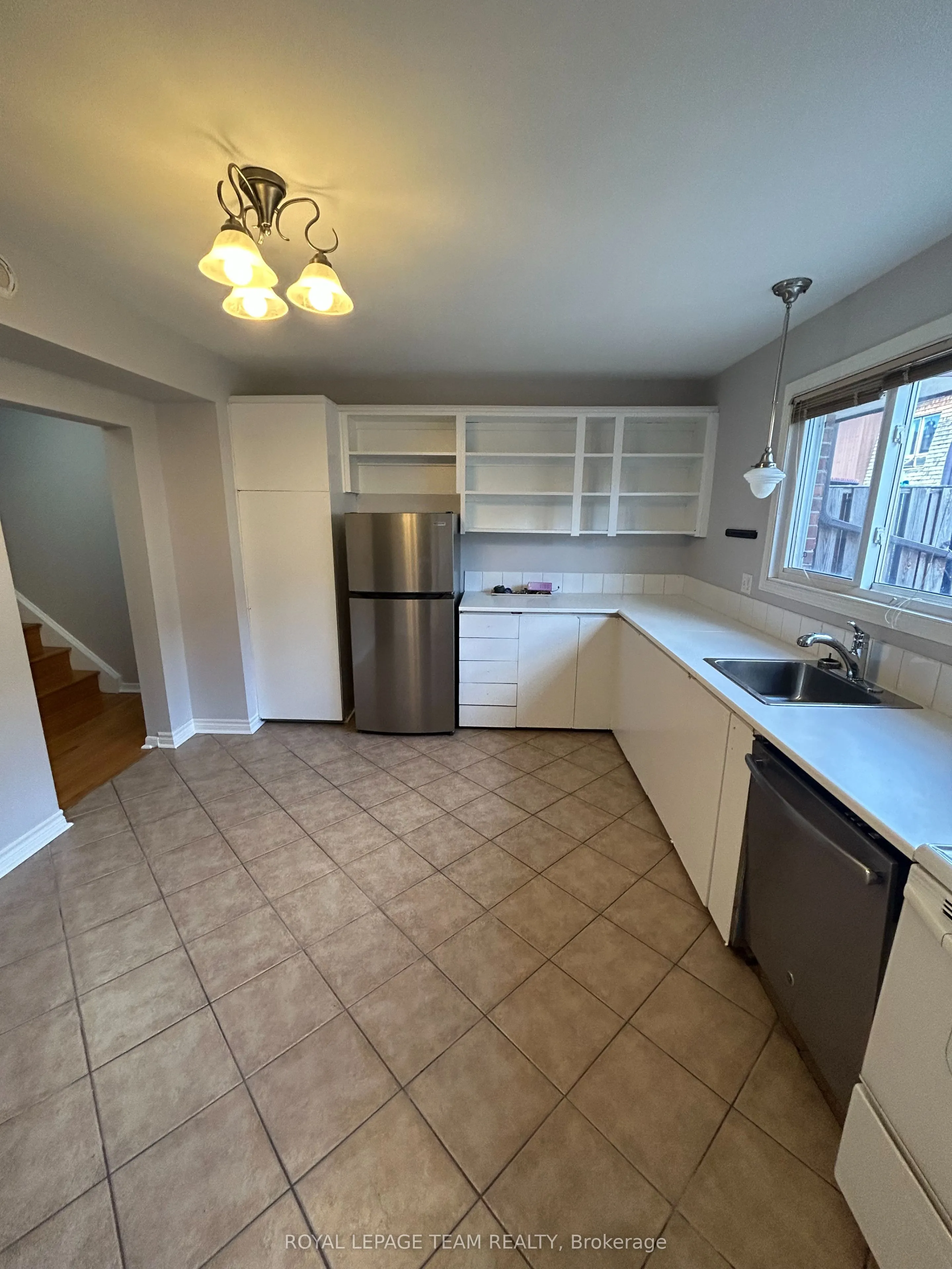 761 Ridgewood Avenue, #A