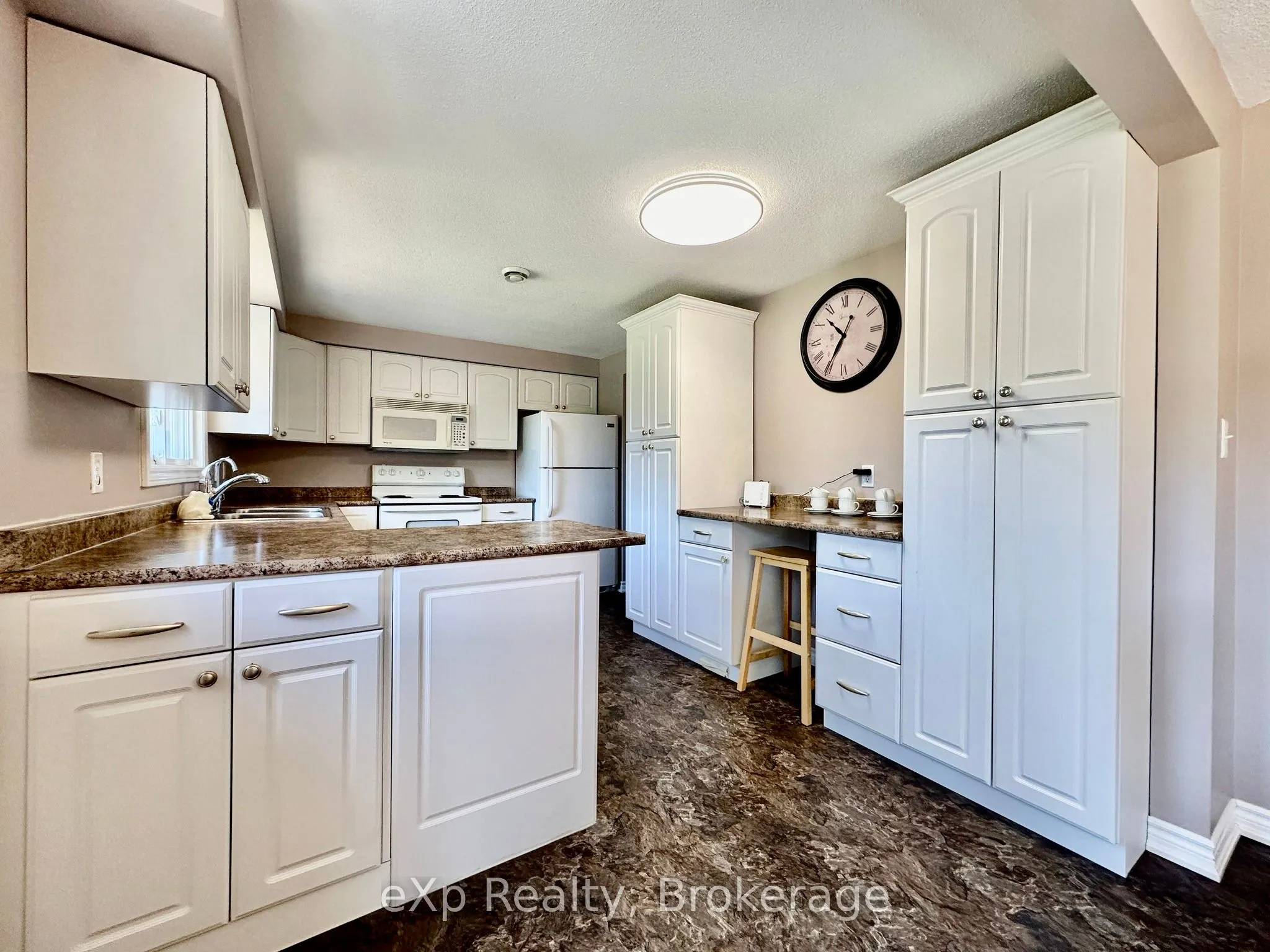 129 Westfall Crescent