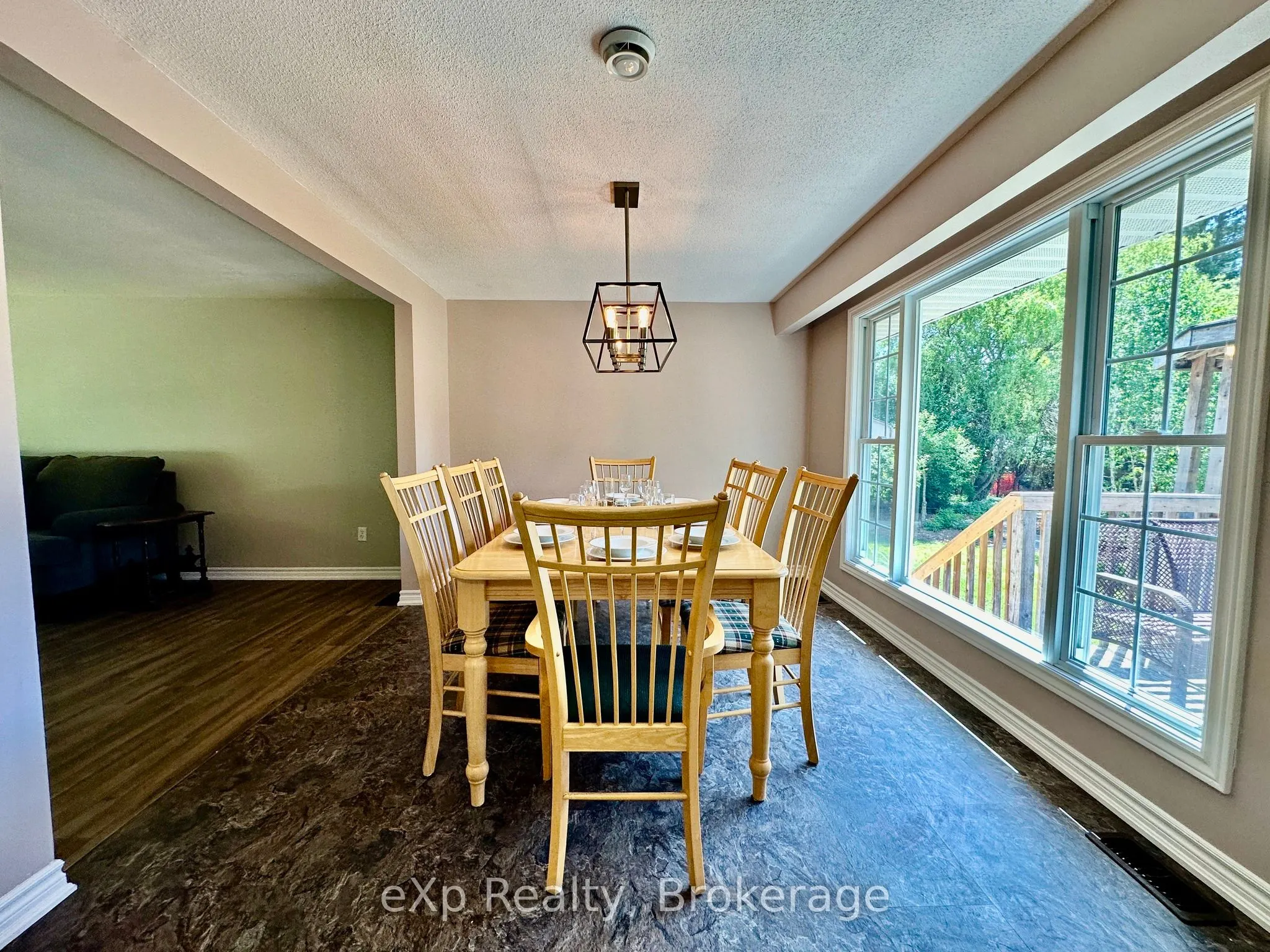 129 Westfall Crescent