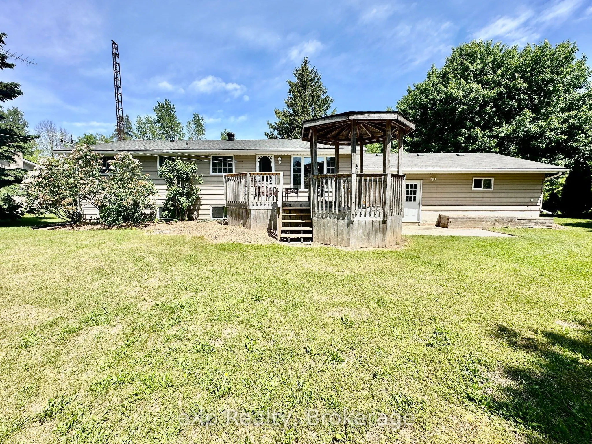 129 Westfall Crescent