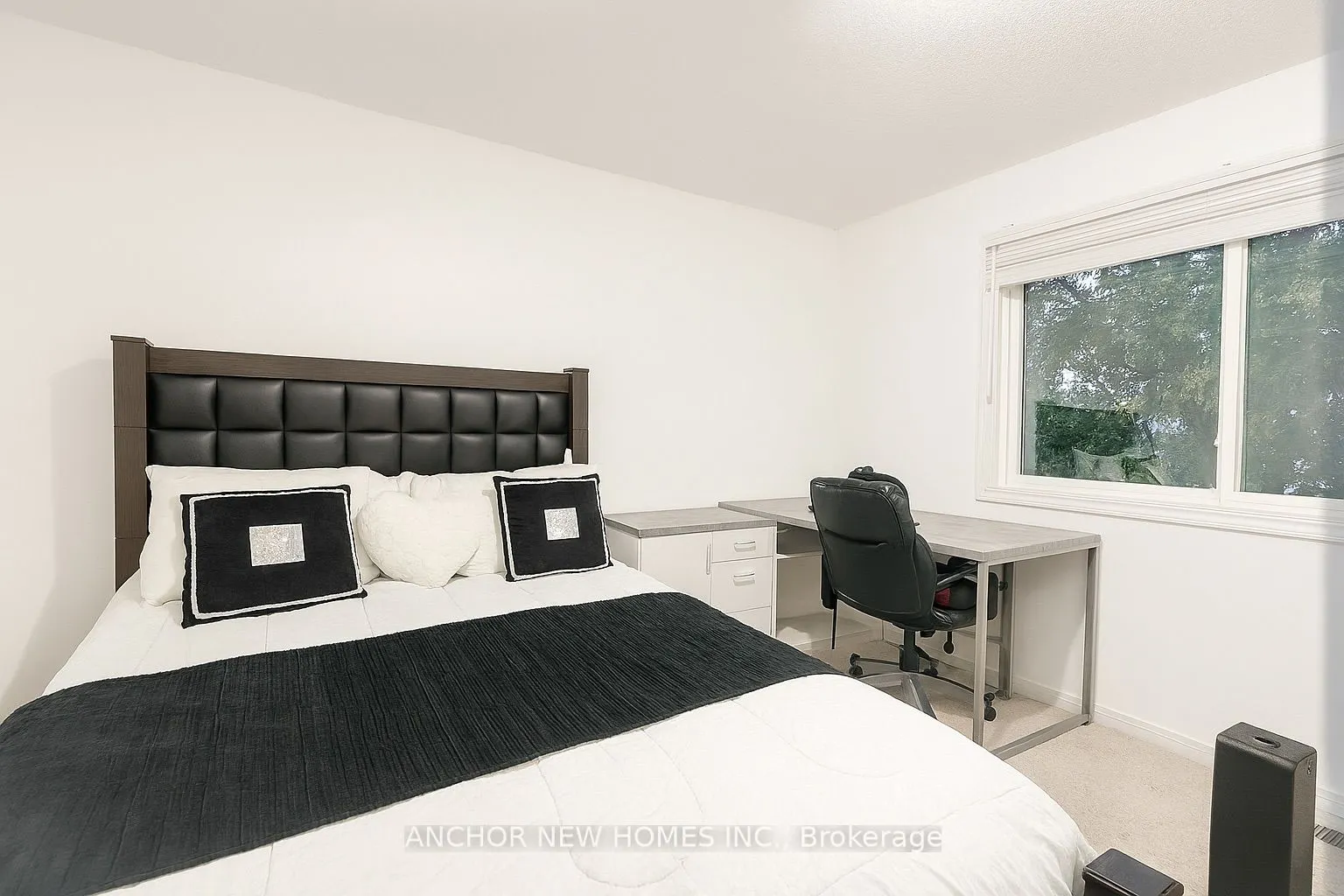 10 CHALKSTONE Drive, #10