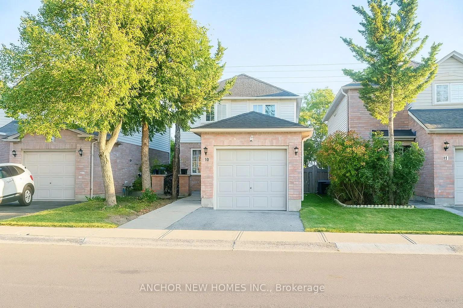 10 CHALKSTONE Drive, #10
