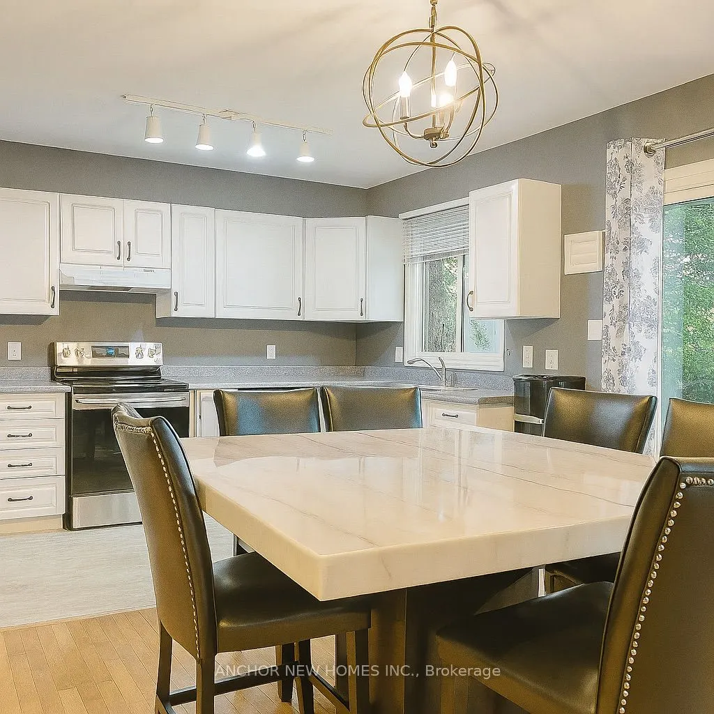 10 CHALKSTONE Drive, #10