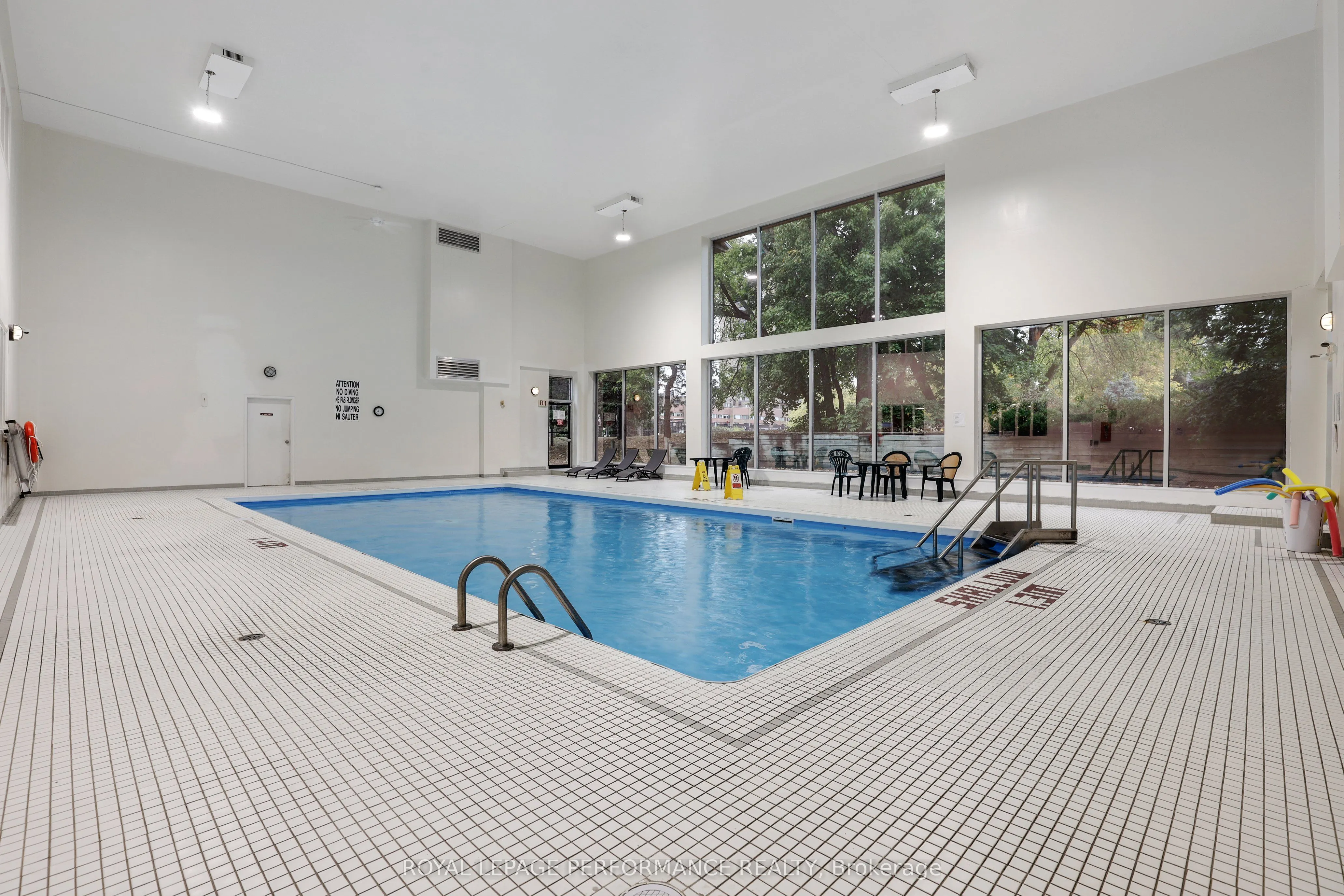 280 Brittany Drive, #412