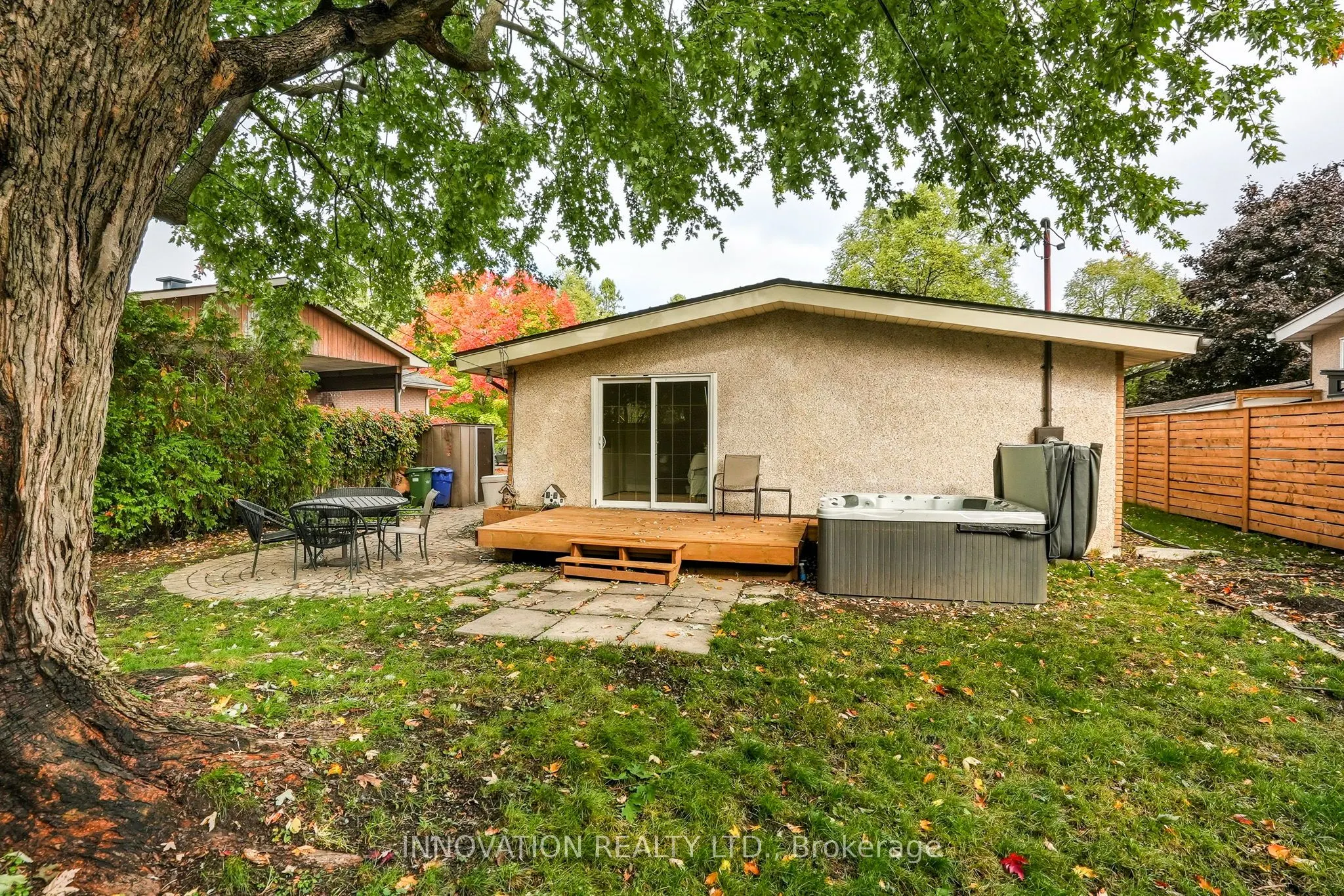 2302 Horton Street