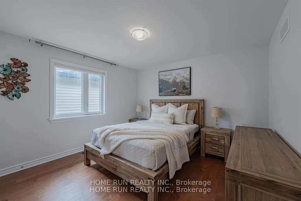 609 Triangle Street