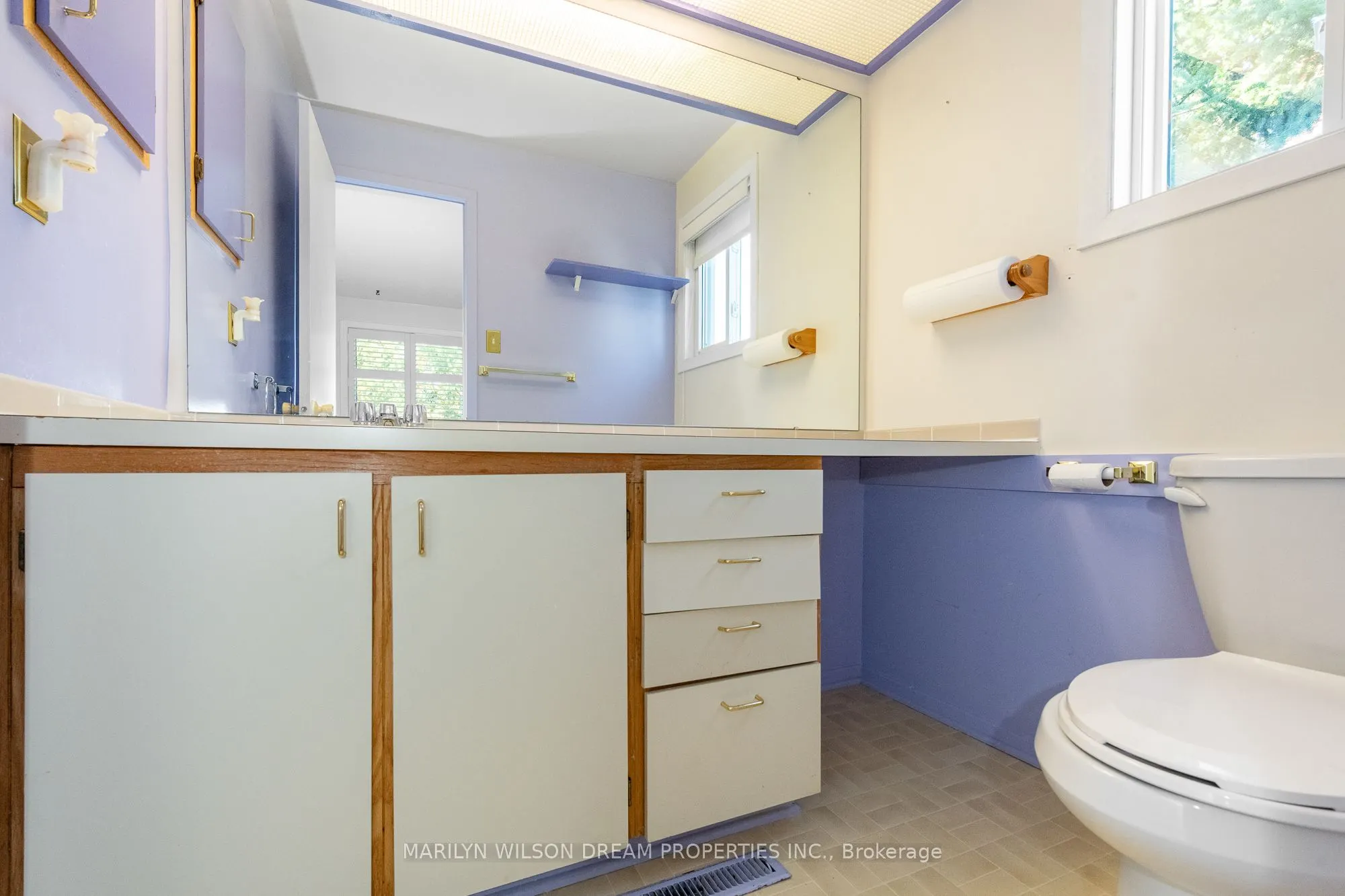 1087 Ormes Place, #26